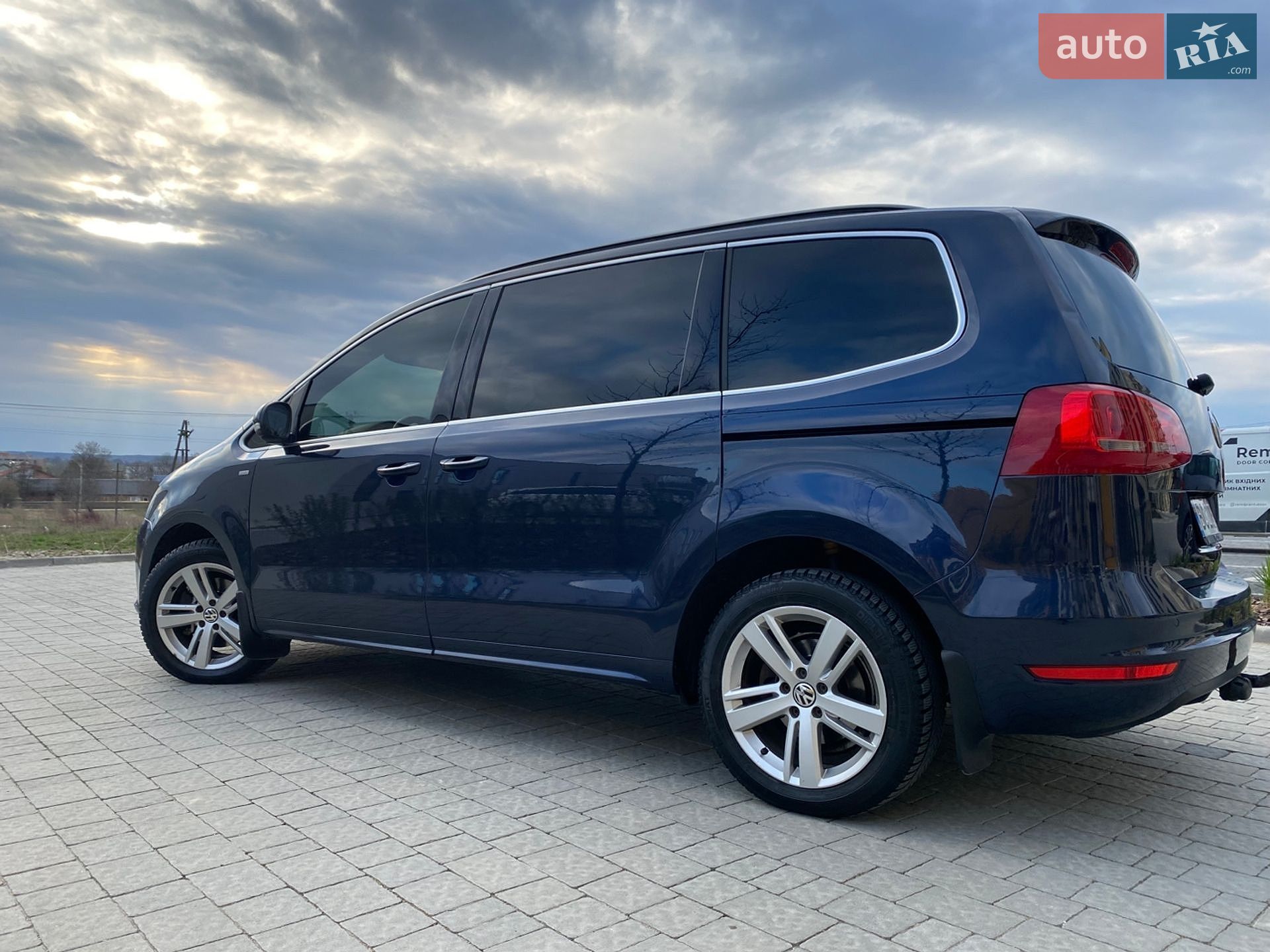 Volkswagen Sharan 2012 VIN WVWZZZ7NZDV001388 фото оголошення 17 з 19