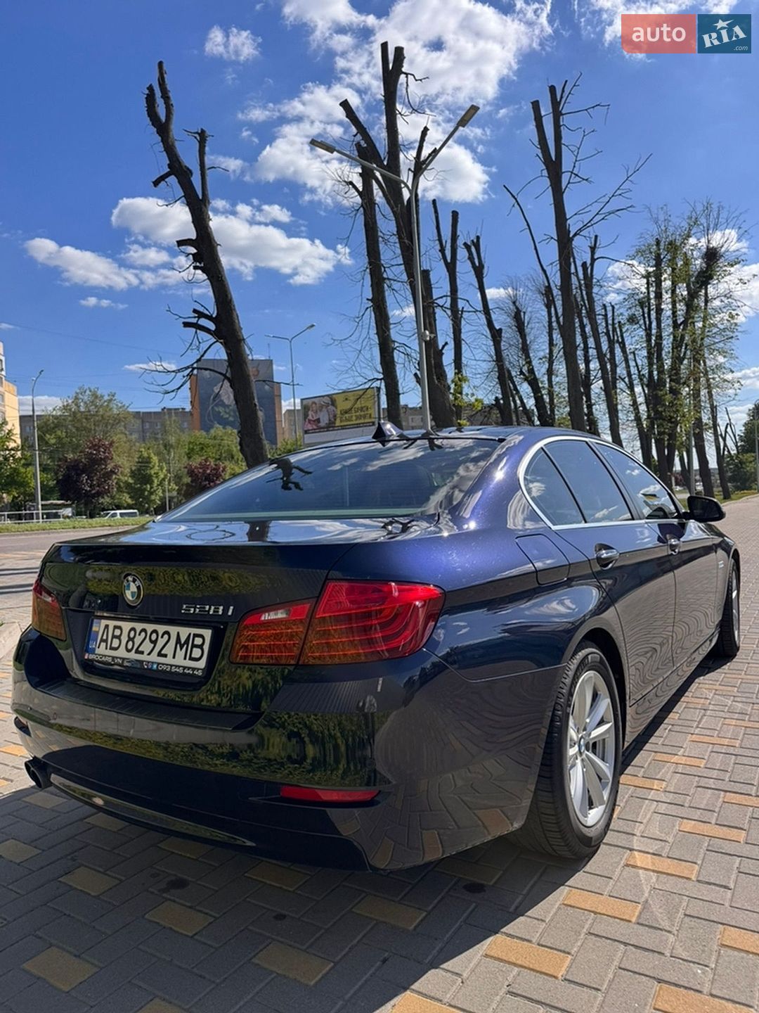 BMW 5 Series 2014 VIN WBA5A5C53ED506958 фото оголошення 3 з 16
