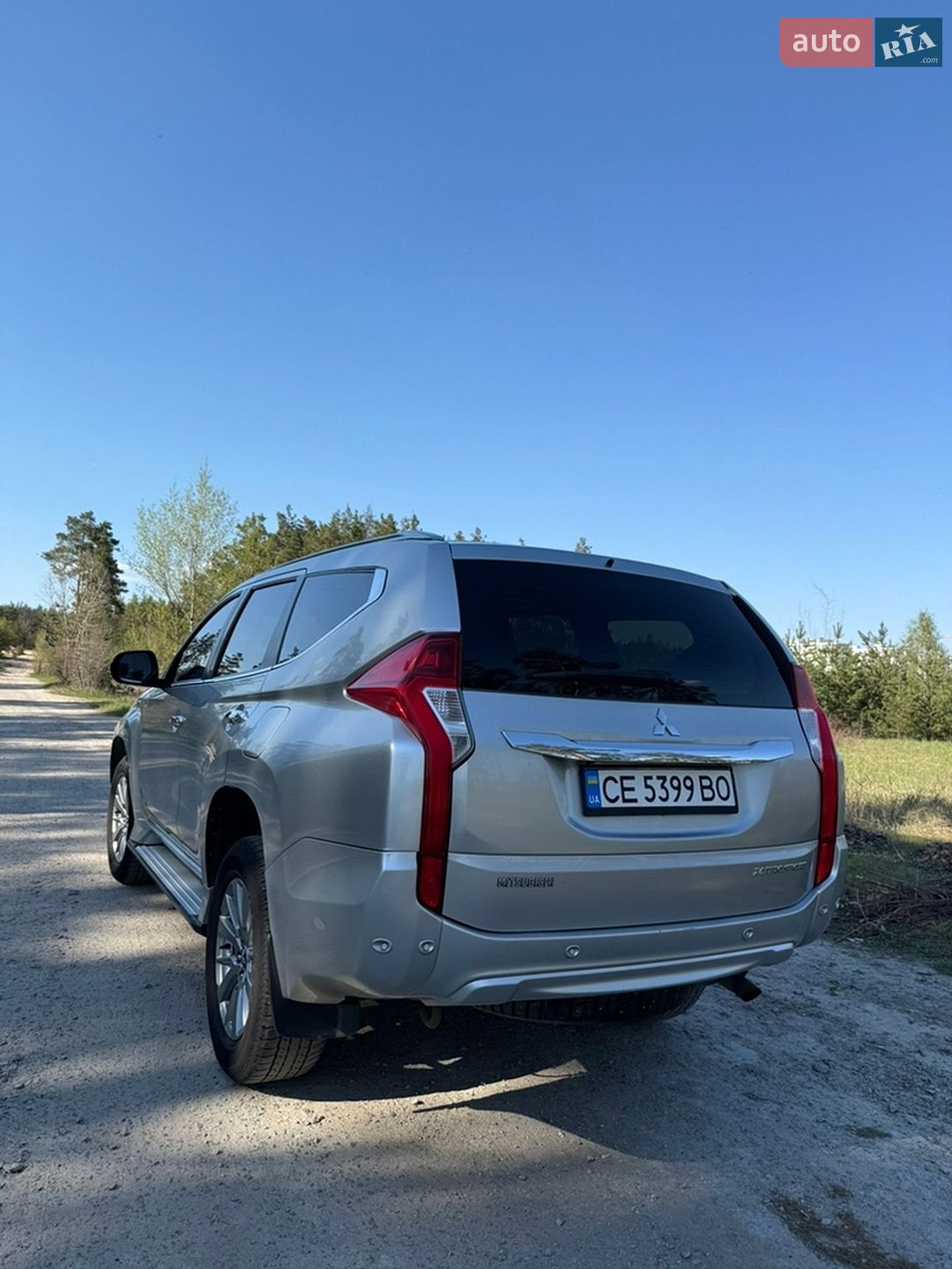 Mitsubishi Pajero Sport 2017 VIN MMCGUKS10HHZ02849 фото оголошення 11 з 39