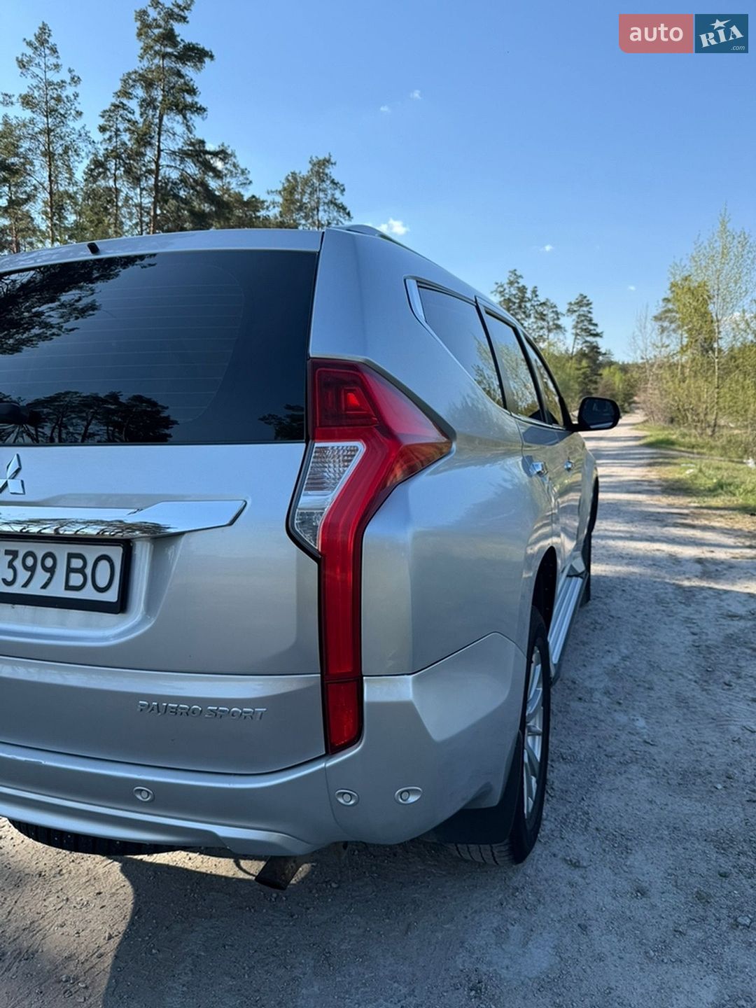 Mitsubishi Pajero Sport 2017 VIN MMCGUKS10HHZ02849 фото оголошення 12 з 39