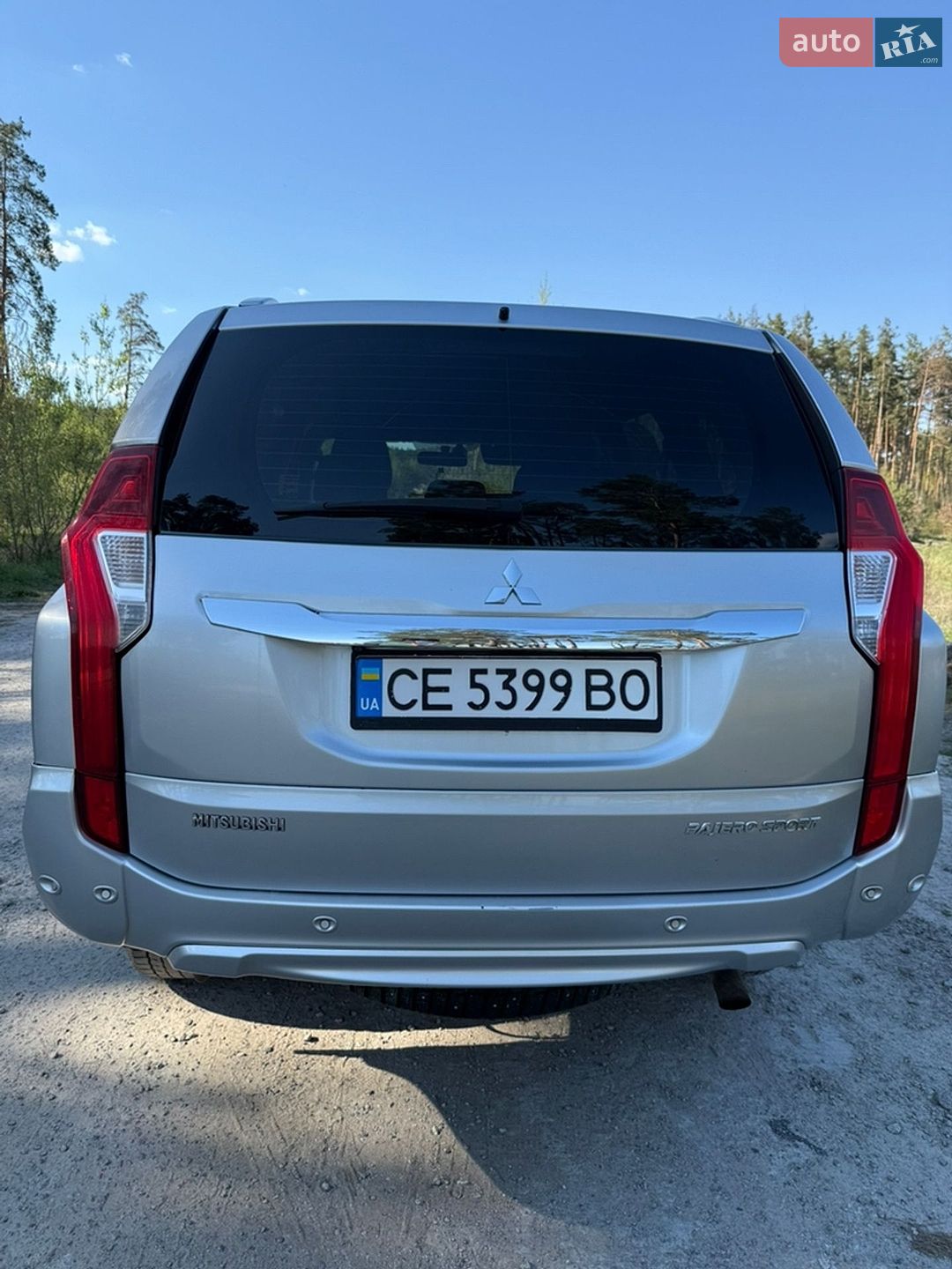 Mitsubishi Pajero Sport 2017 VIN MMCGUKS10HHZ02849 фото оголошення 13 з 39