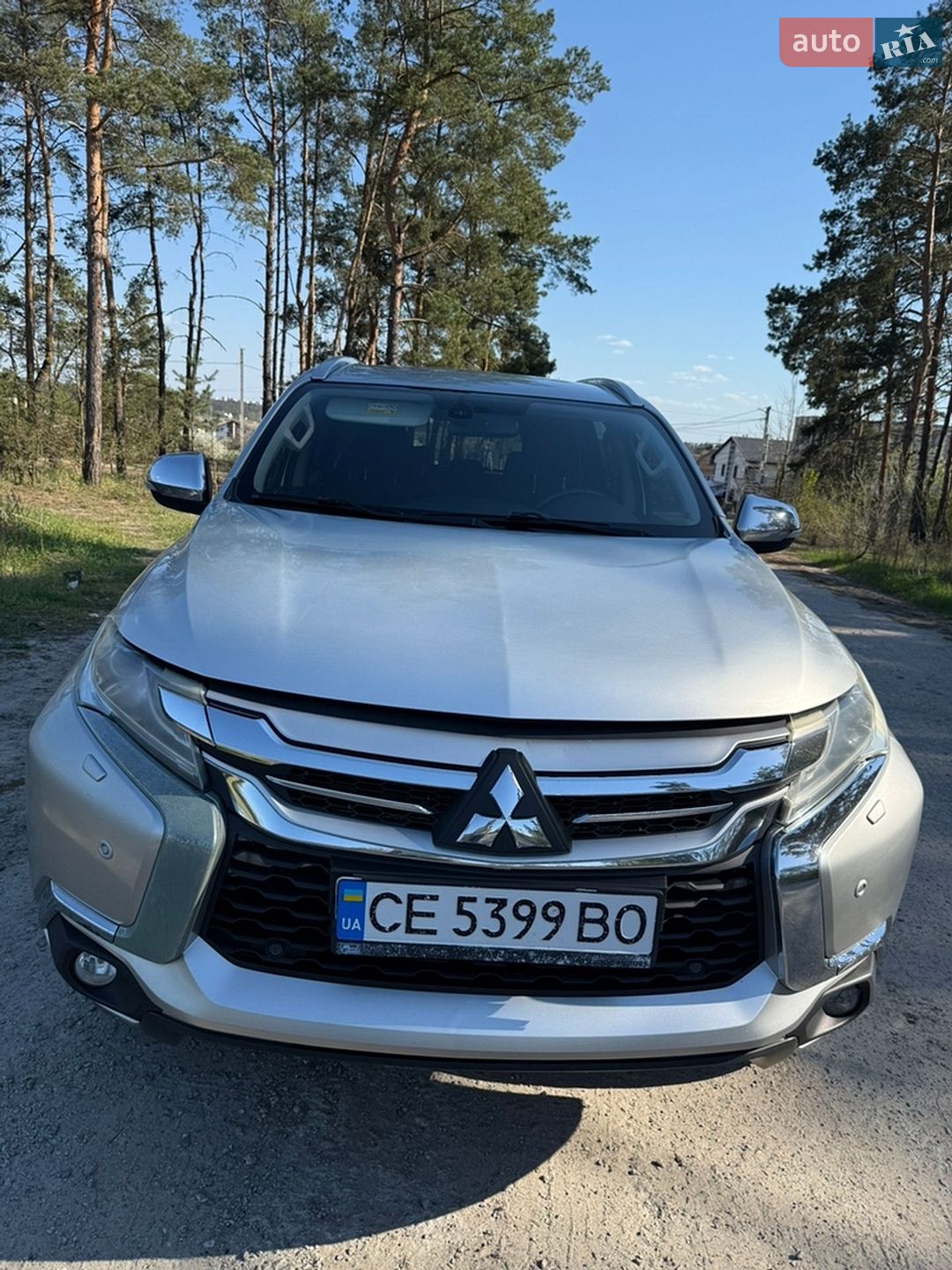 Mitsubishi Pajero Sport 2017 VIN MMCGUKS10HHZ02849 фото оголошення 15 з 39