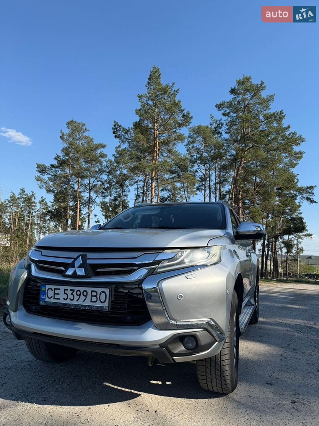 Mitsubishi Pajero Sport 2017 VIN MMCGUKS10HHZ02849 фото оголошення 17 з 39