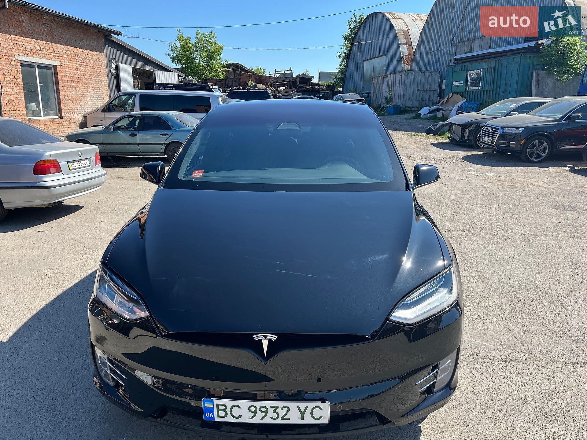 Tesla Model X 2017 VIN 5YJXCBE22HF055641 фото оголошення 11 з 28