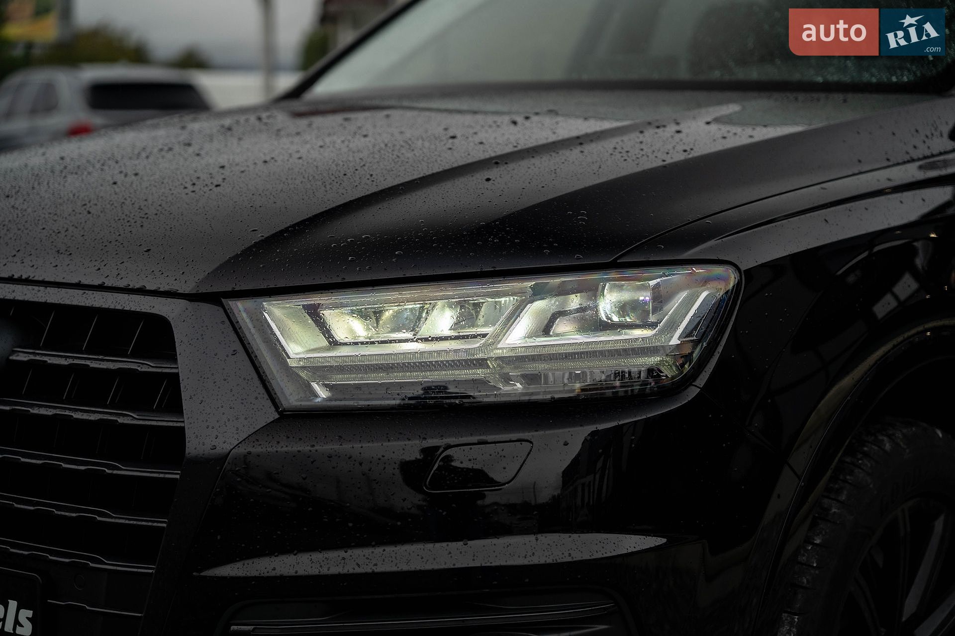 Audi Q7 2017 VIN WA1VAAF73HD000313 фото оголошення 35 з 36