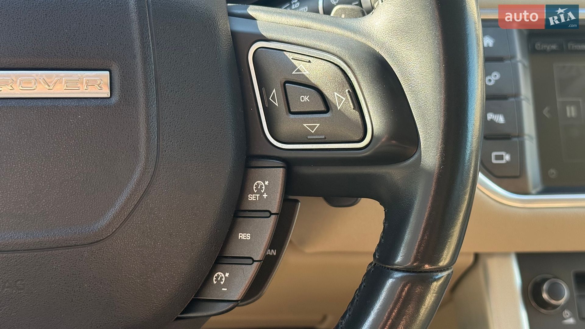 Land Rover Range Rover Evoque 2015 VIN SALVP2BG9GH086968 фото оголошення 14 з 17