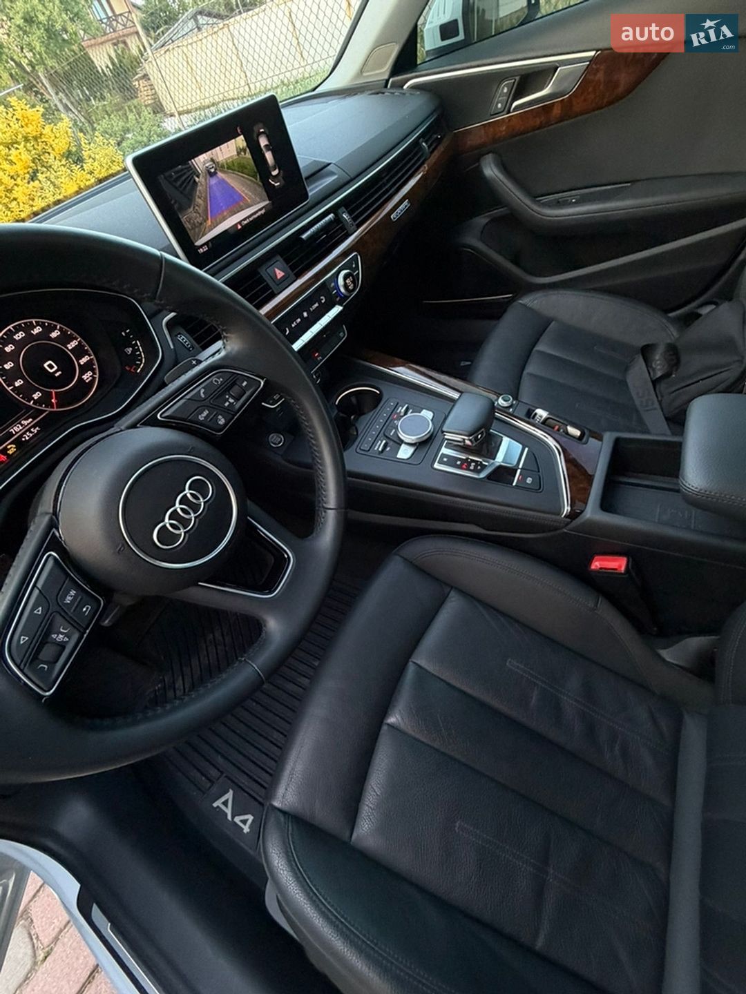 Audi A4 2019 VIN WAUENAF42KA095582 фото оголошення 26 з 28