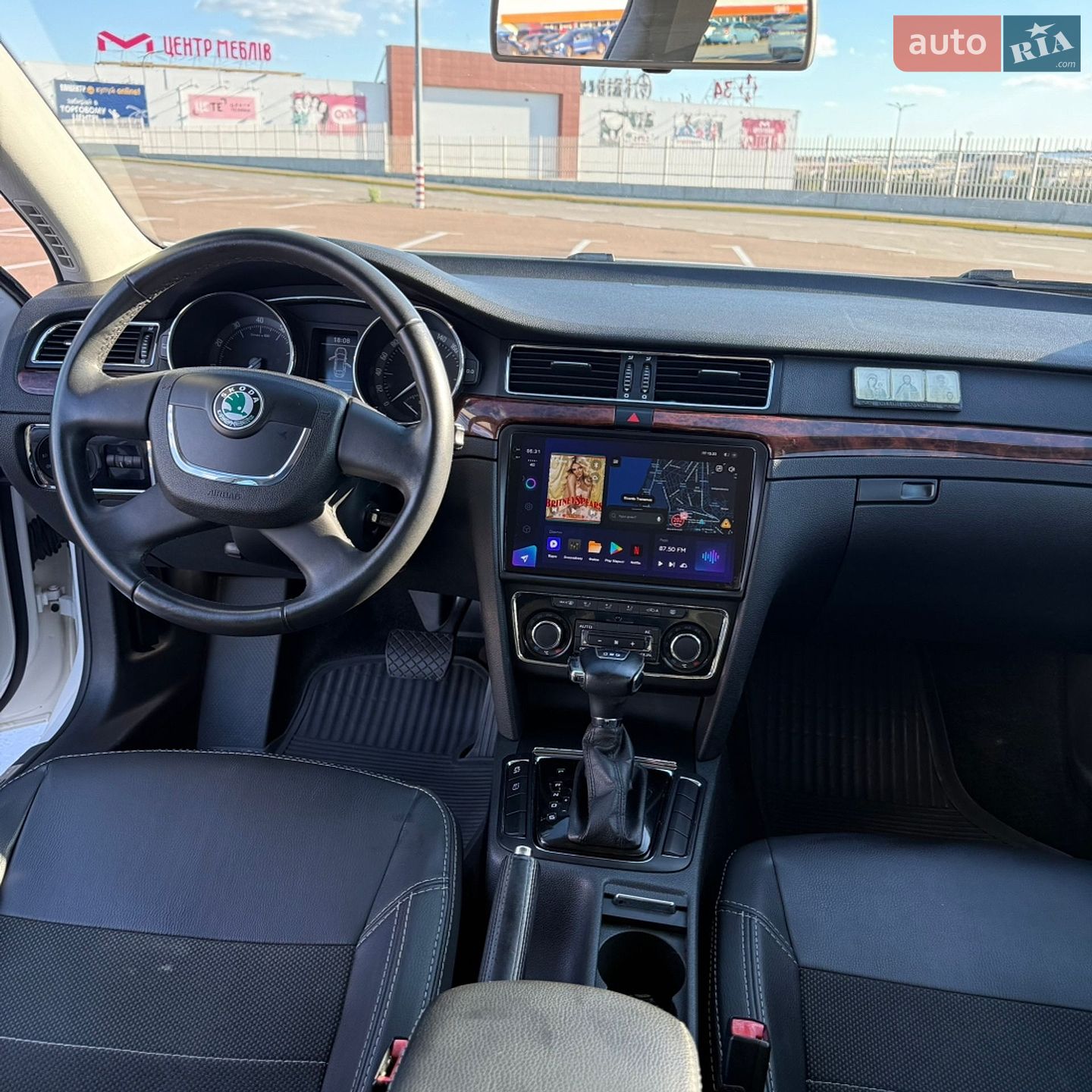 Skoda Superb 2010 VIN TMBAB43T4BB300238 фото оголошення 9 з 11