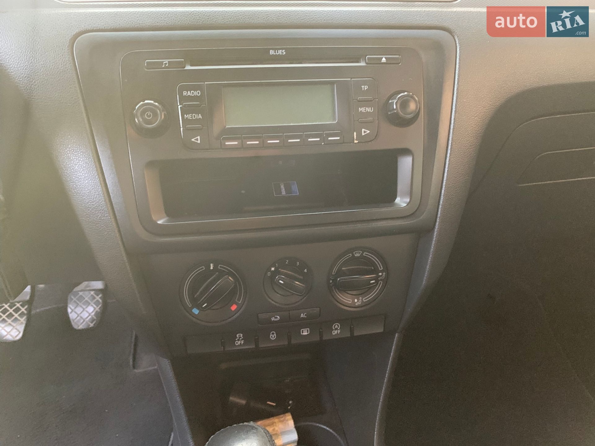 Skoda Rapid 2013 VIN TMBAL6NH5D4027982 фото оголошення 15 з 26