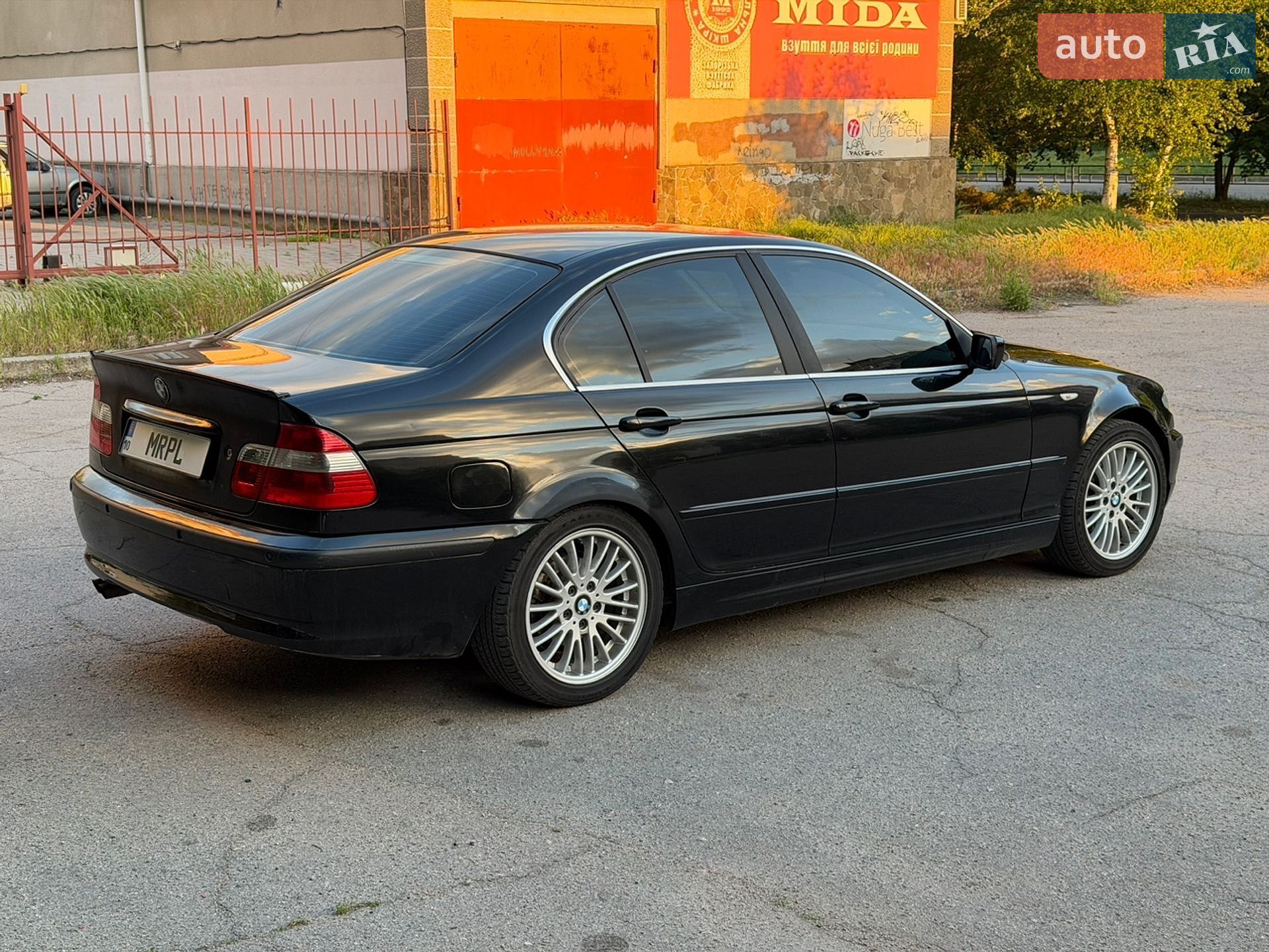 BMW 3 Series 2002 VIN WBAEV11050CG53014 фото оголошення 9 з 10