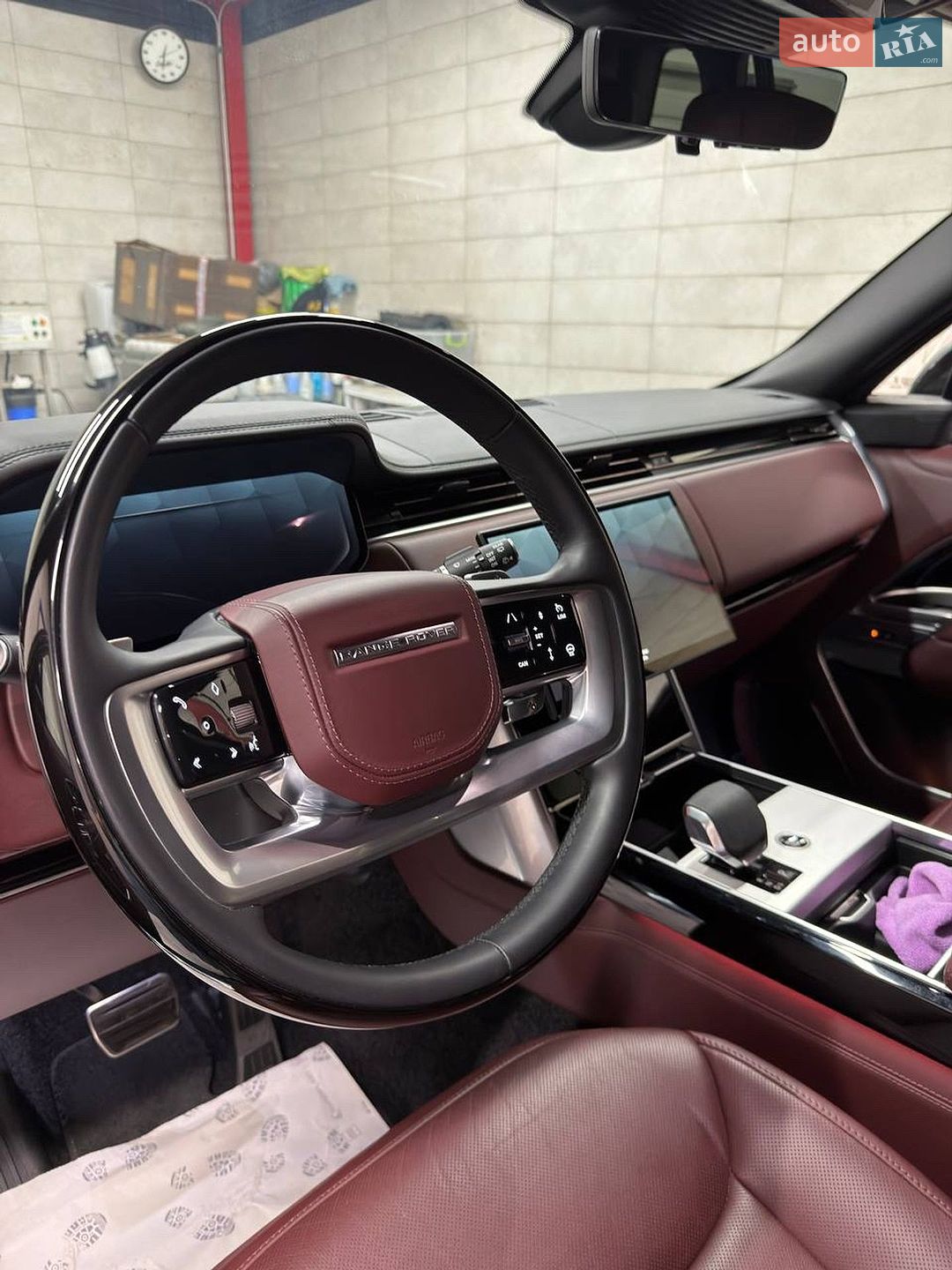 Land Rover Range Rover 2024 VIN SALKABB98RA244850 фото оголошення 15 з 24