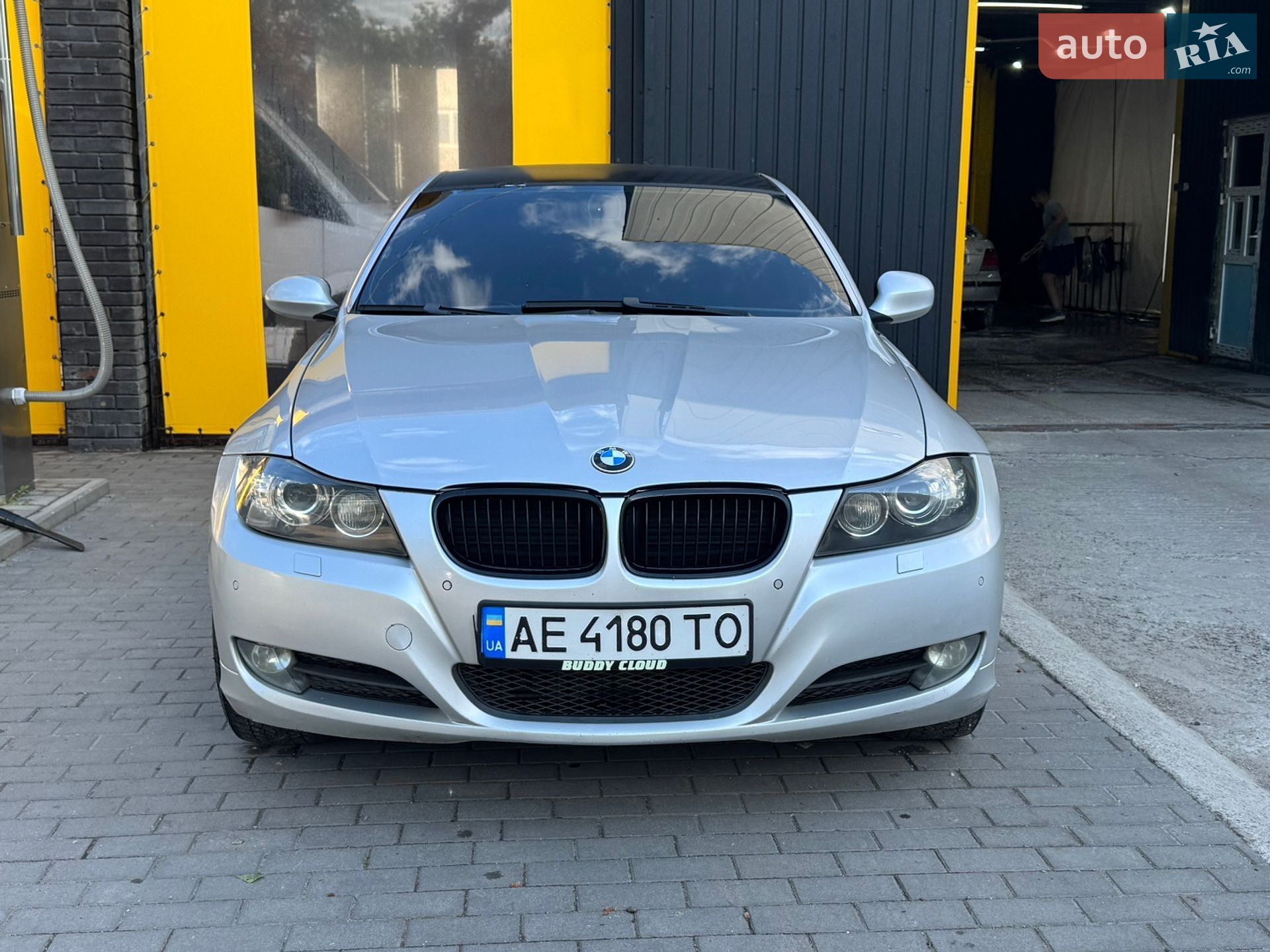 BMW 3 Series 2009 VIN WBAPN31080E135355 фото оголошення 10 з 19