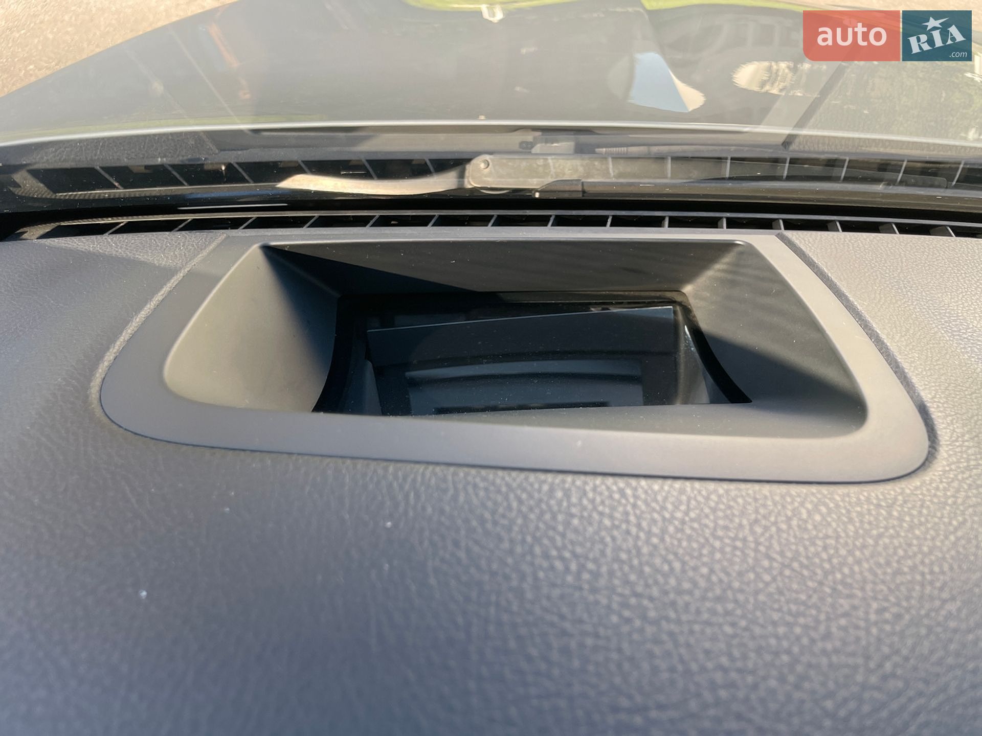 BMW 5 Series 2013 VIN WBA5C3101ED042784 фото оголошення 22 з 27