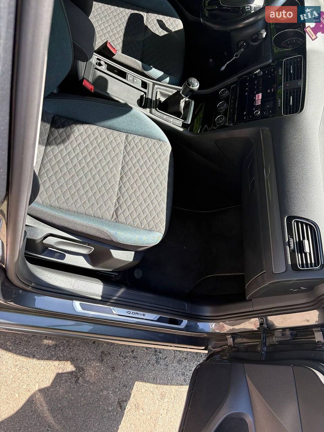 Volkswagen Golf 2019 VIN WVWZZZAUZLP514772 фото оголошення 8 з 21