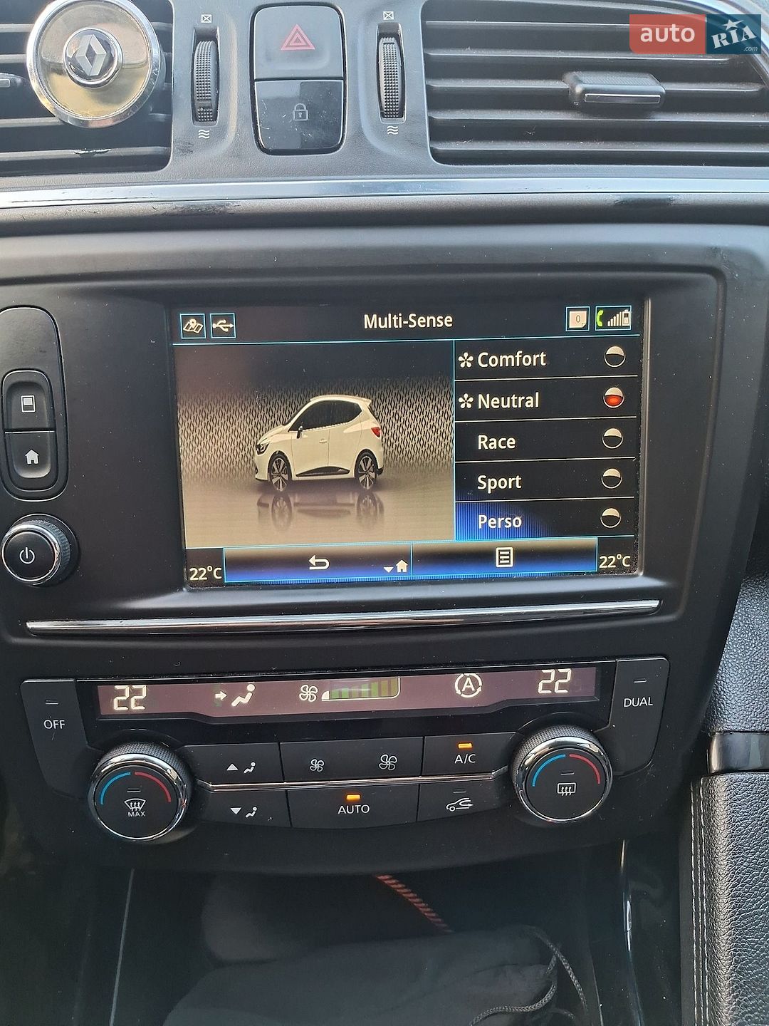 Renault Kadjar 2018 VIN VF1RFE00261072127 фото оголошення 19 з 27