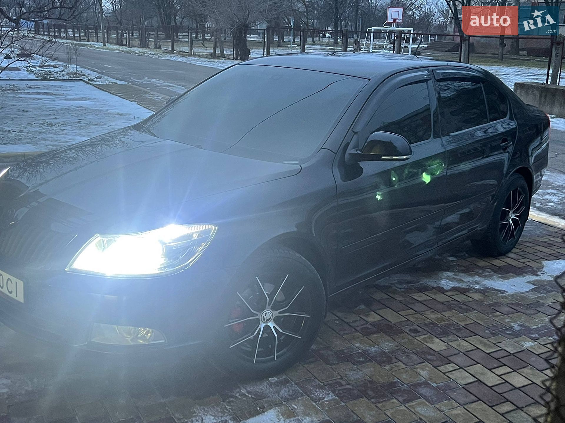 Skoda Octavia 2009 VIN TMBCJ61Z8AC000967 фото оголошення 7 з 14