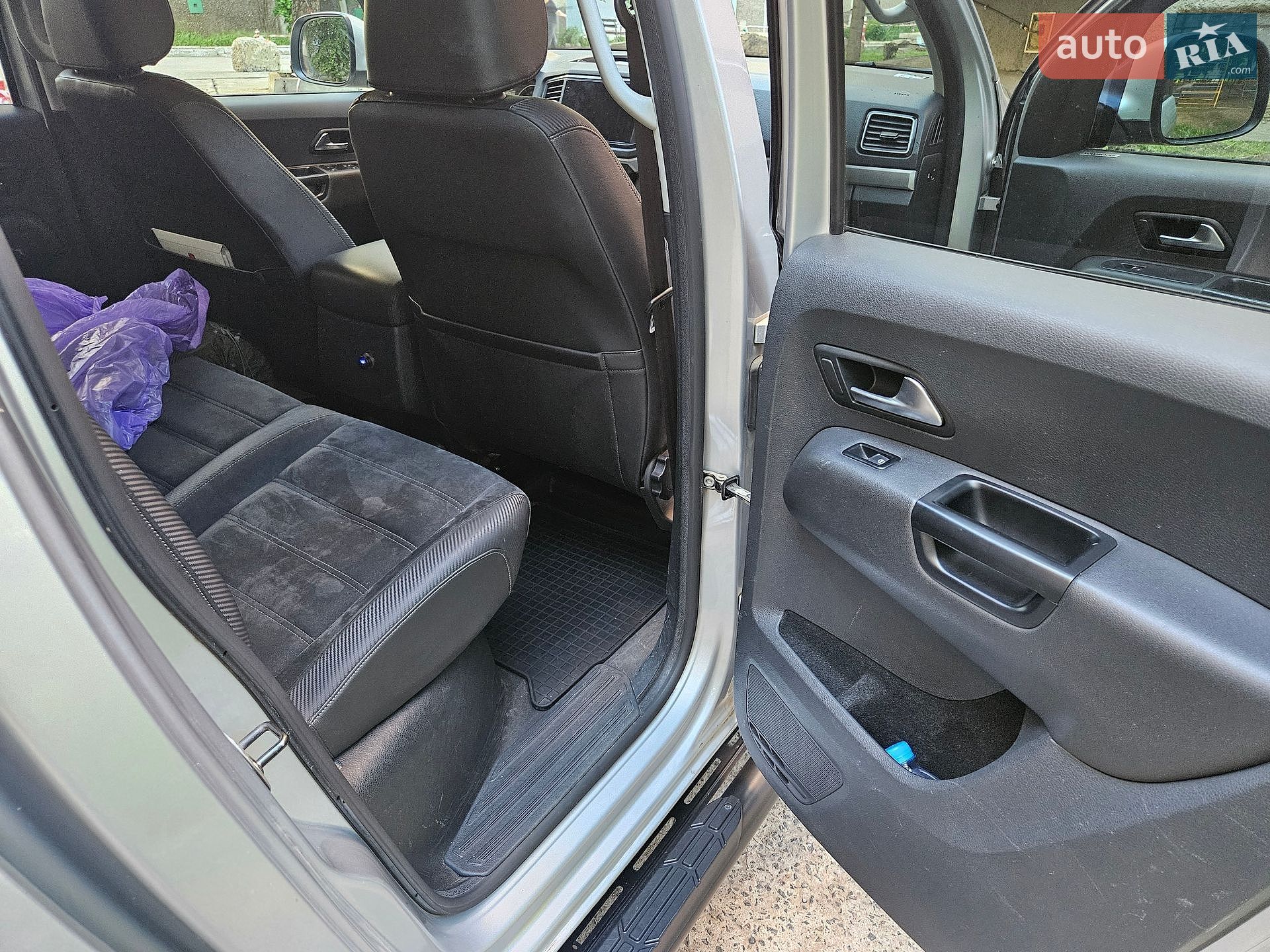 Volkswagen Amarok 2017 VIN WV1ZZZ2HZHH015248 фото оголошення 2 з 18