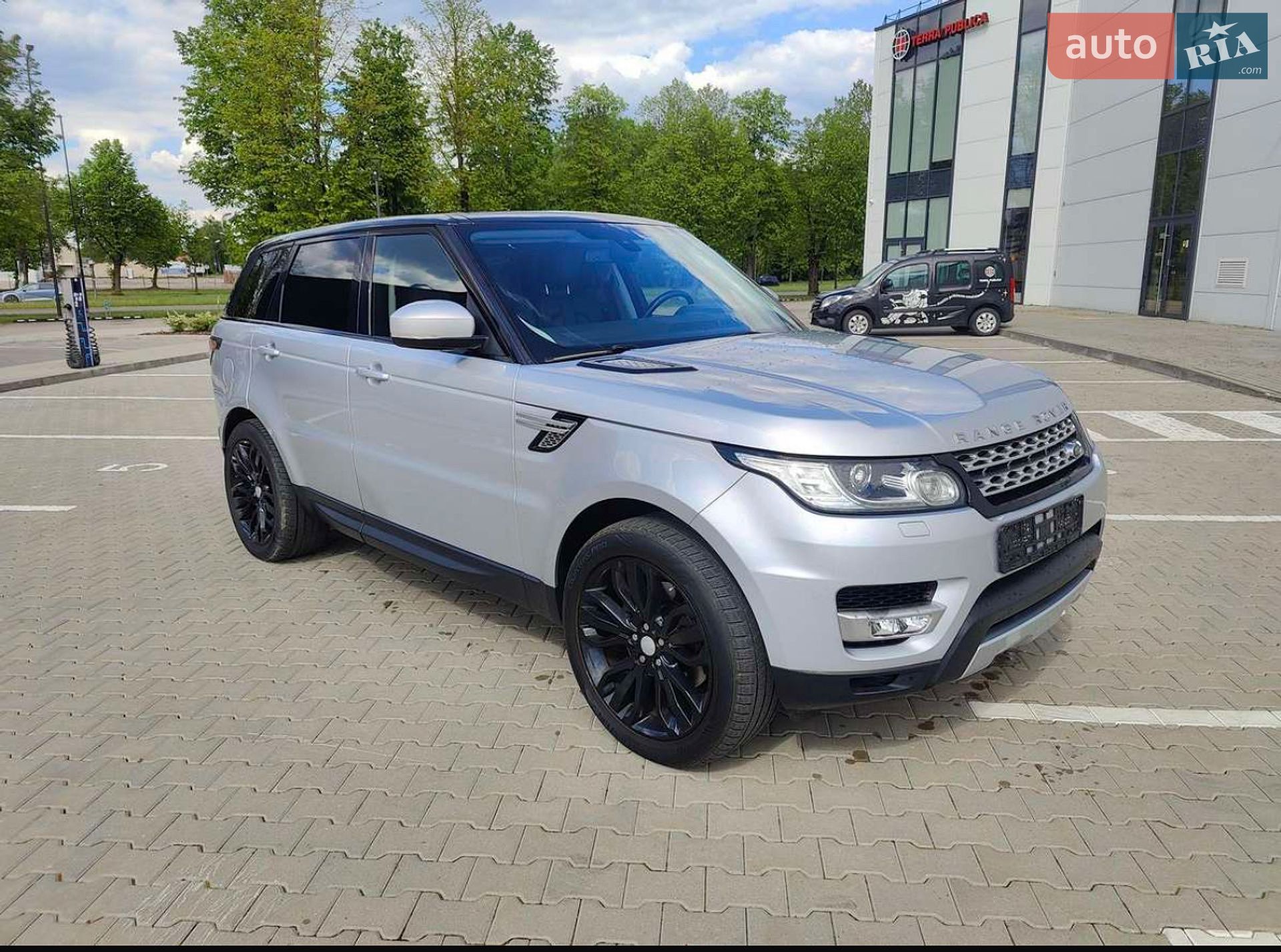 Land Rover Range Rover Sport 2017 VIN SALWR2FK2HA128520 фото оголошення 3 з 6