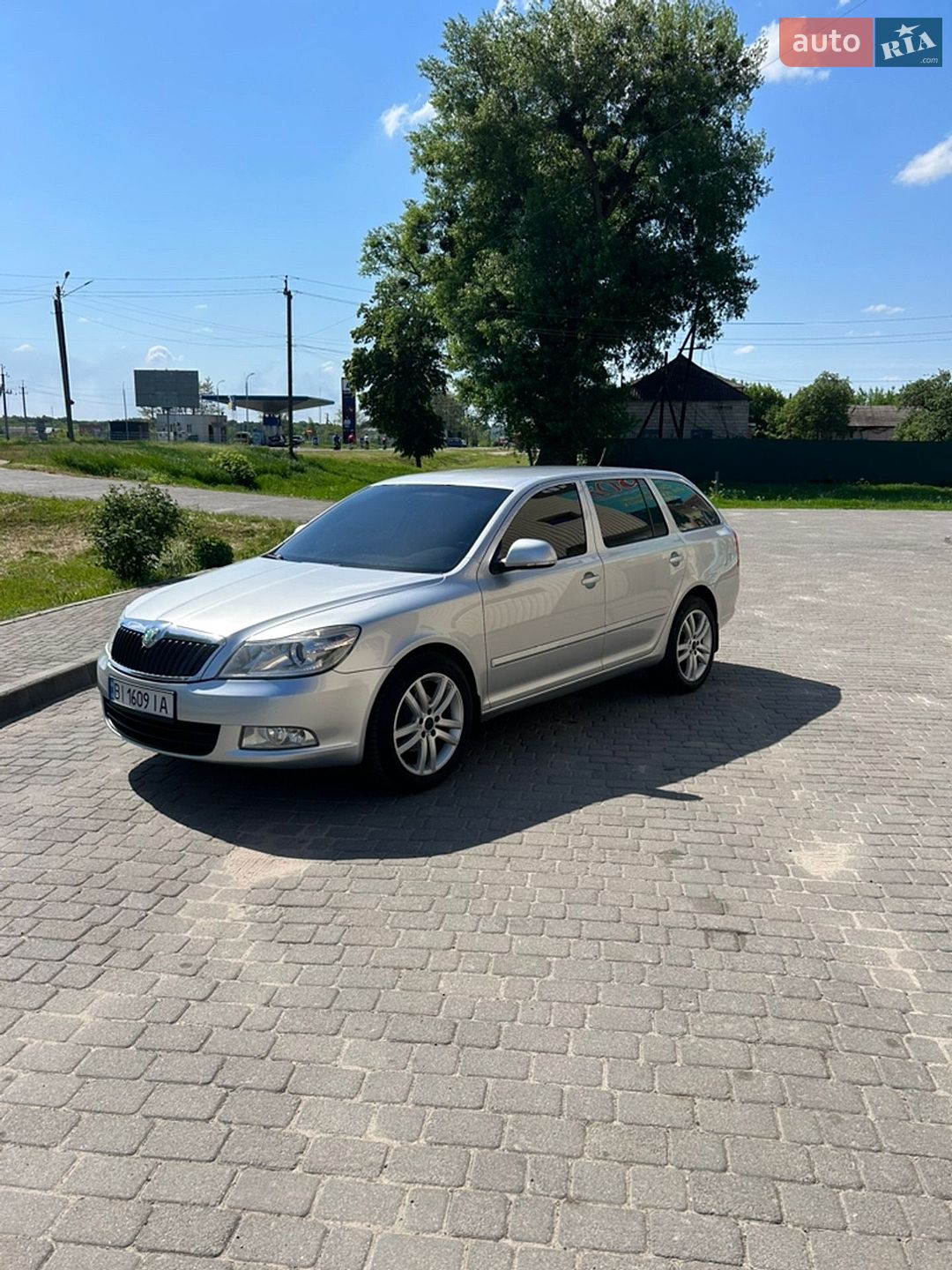 Skoda Octavia 2010 VIN TMBHT61ZXB2038157 фото оголошення 9 з 16
