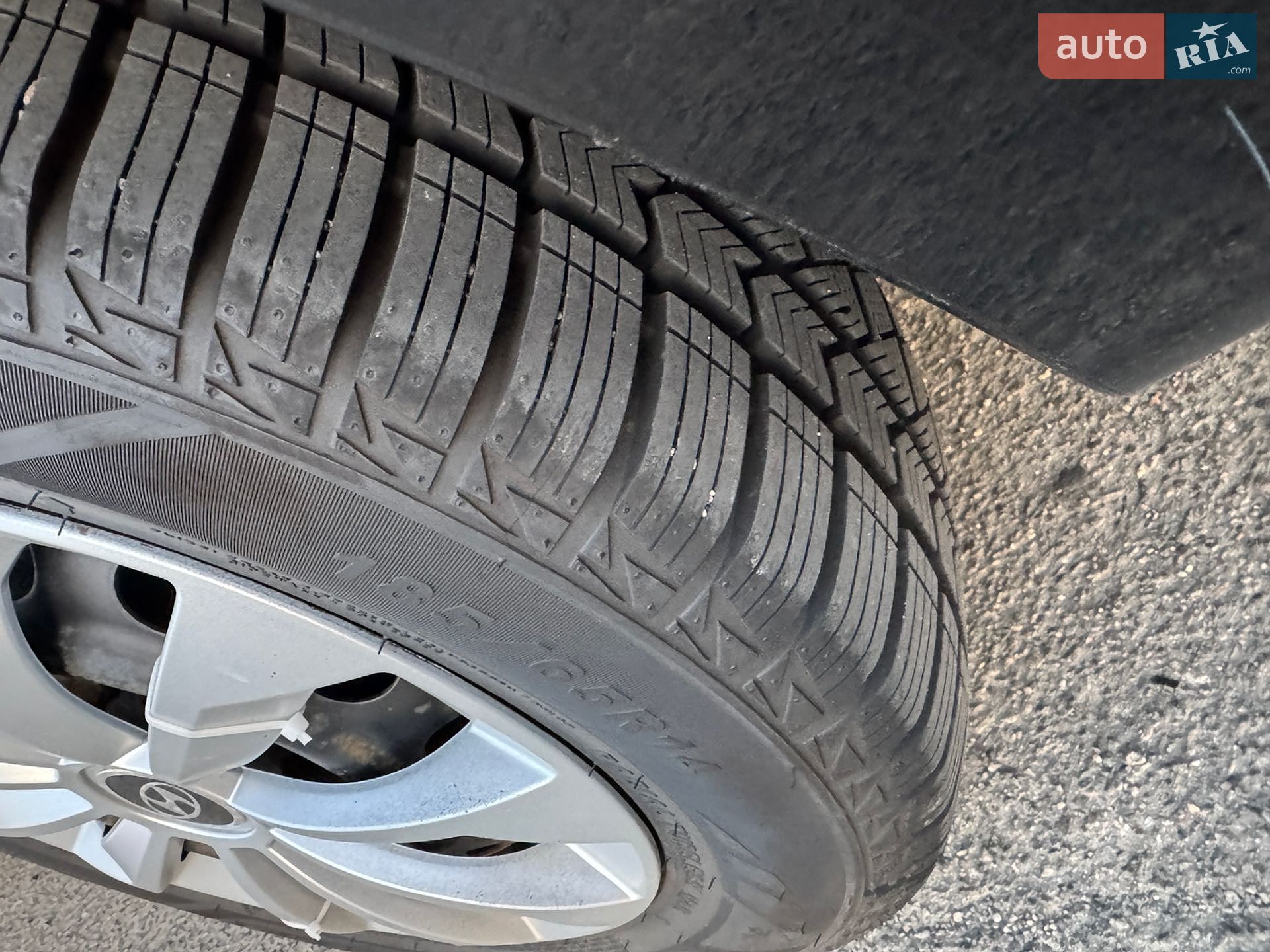 Hyundai Accent 2006 VIN NLHCM41AP6Z011870 фото оголошення 11 з 13