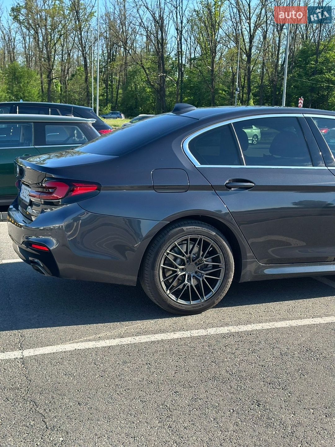 BMW 5 Series 2020 VIN WBAJR3C06LWW80766 фото оголошення 11 з 26