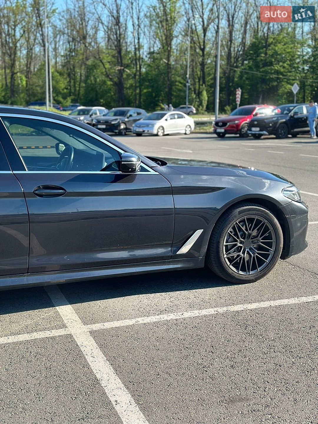 BMW 5 Series 2020 VIN WBAJR3C06LWW80766 фото оголошення 12 з 26