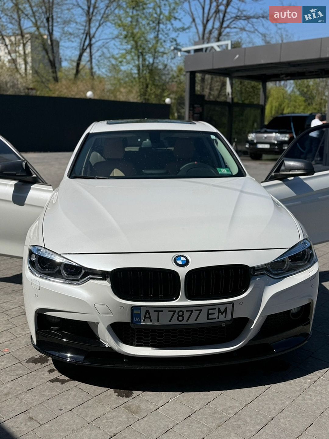 BMW 3 Series 2016 VIN WBA8A9C56GK618480 фото оголошення 5 з 11