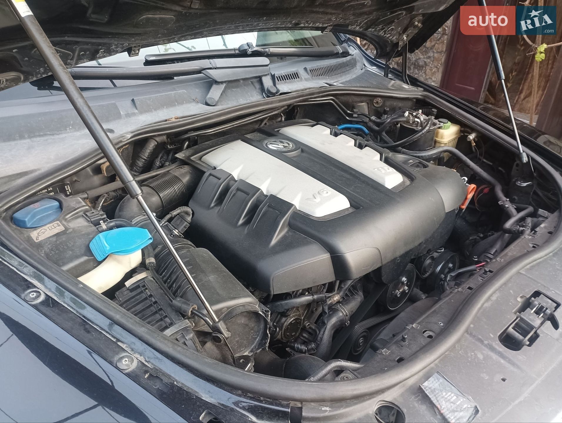 Volkswagen Touareg 2005 VIN WVGZZZ7LZ5D080782 фото оголошення 9 з 21