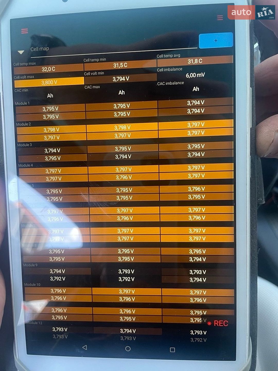Tesla Model X 2016 VIN 5YJXCAE45GF001468 фото оголошення 18 з 24