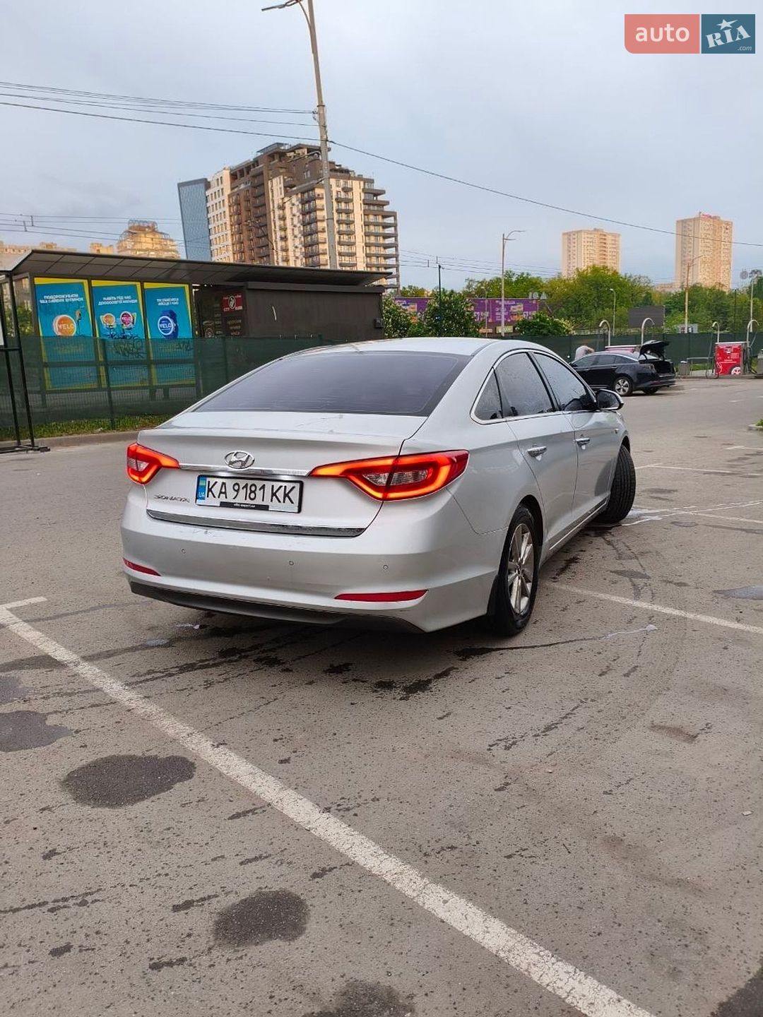 Hyundai Sonata 2015 VIN KMHE341DBFA134475 фото оголошення 4 з 16