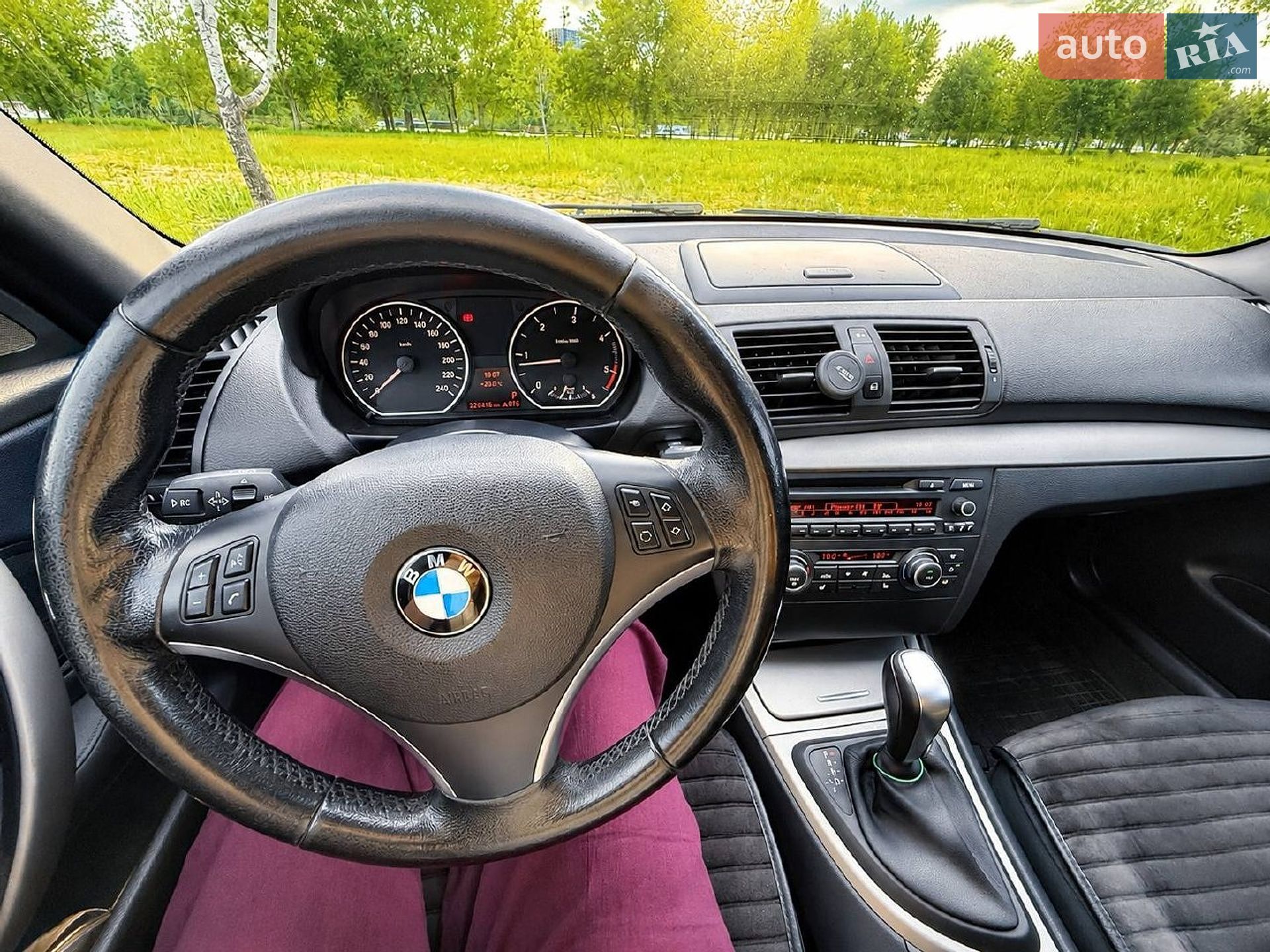 BMW 1 Series 2011 VIN WBAUD71080P498708 фото оголошення 5 з 8