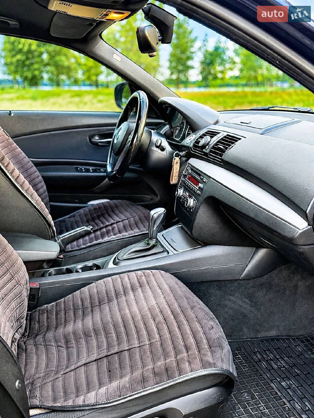 BMW 1 Series 2011 VIN WBAUD71080P498708 фото оголошення 7 з 8