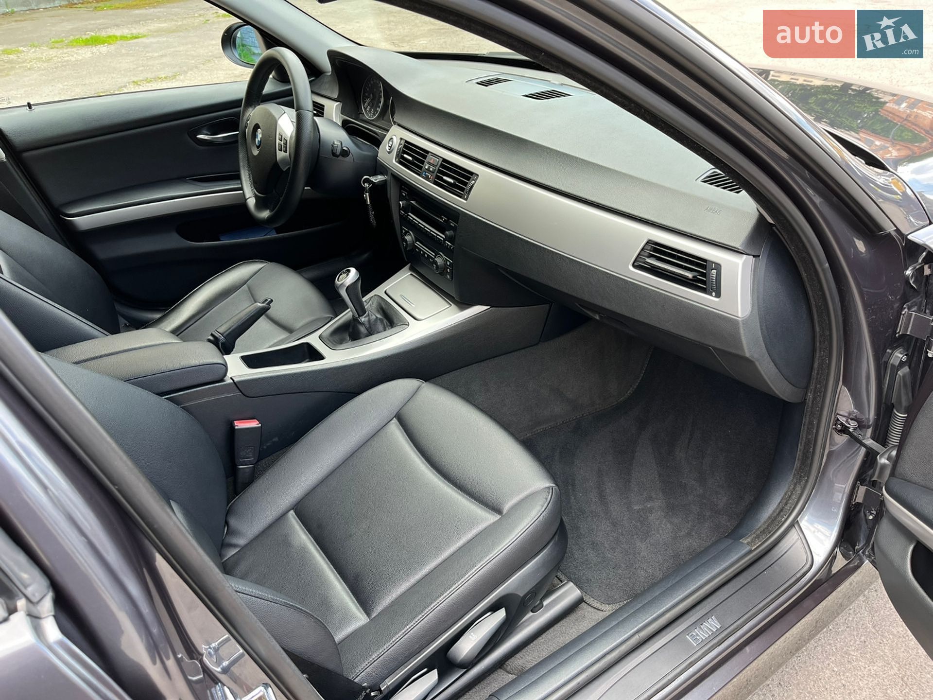 BMW 3 Series 2006 VIN WBAVU11070K003610 фото оголошення 8 з 11
