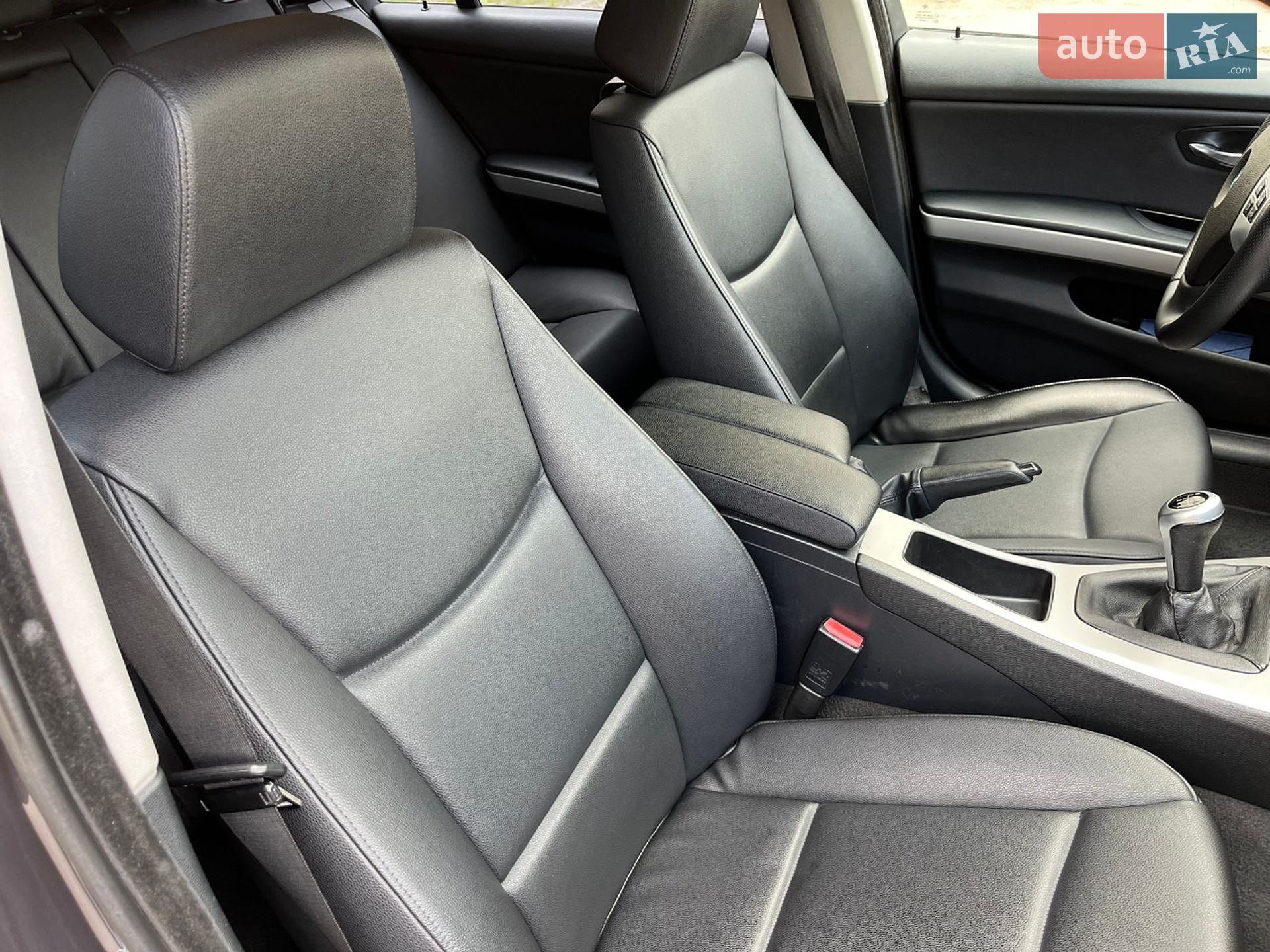 BMW 3 Series 2006 VIN WBAVU11070K003610 фото оголошення 9 з 11