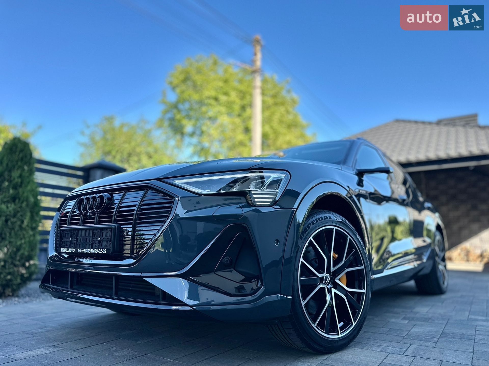 Audi e-tron 2020 VIN WAUZZZGE4LB023984 фото оголошення 16 з 102