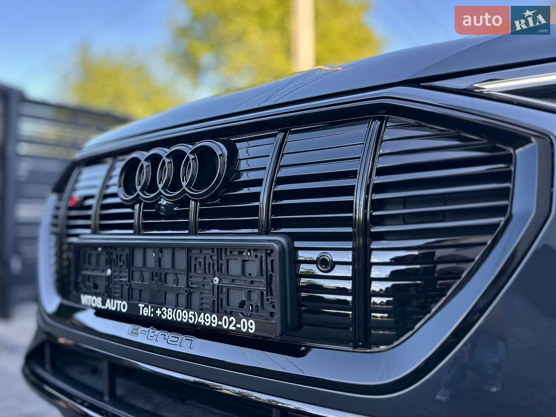 Audi e-tron 2020 VIN WAUZZZGE4LB023984 фото оголошення 19 з 102