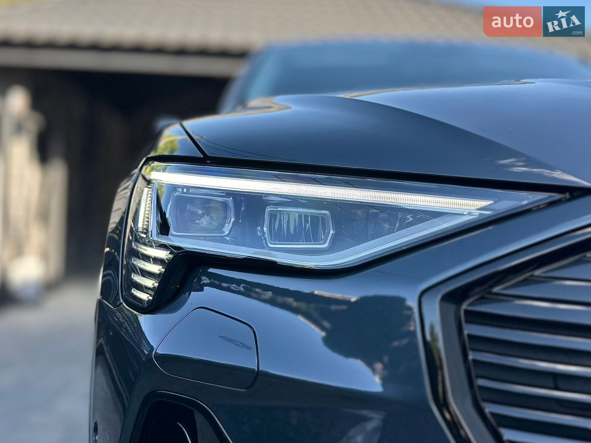 Audi e-tron 2020 VIN WAUZZZGE4LB023984 фото оголошення 31 з 102