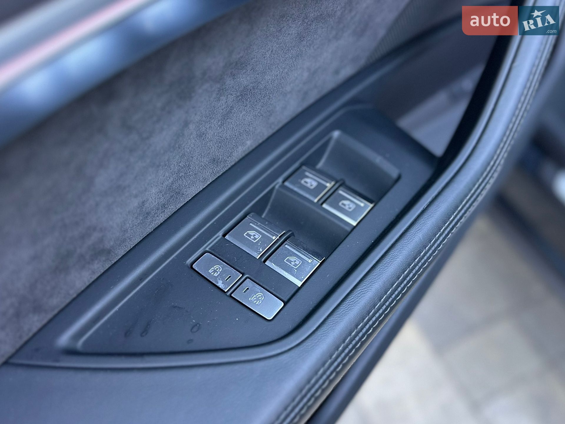 Audi e-tron 2020 VIN WAUZZZGE4LB023984 фото оголошення 45 з 102