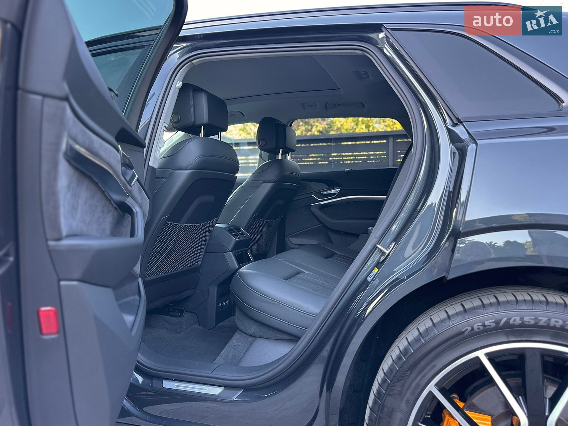 Audi e-tron 2020 VIN WAUZZZGE4LB023984 фото оголошення 77 з 102