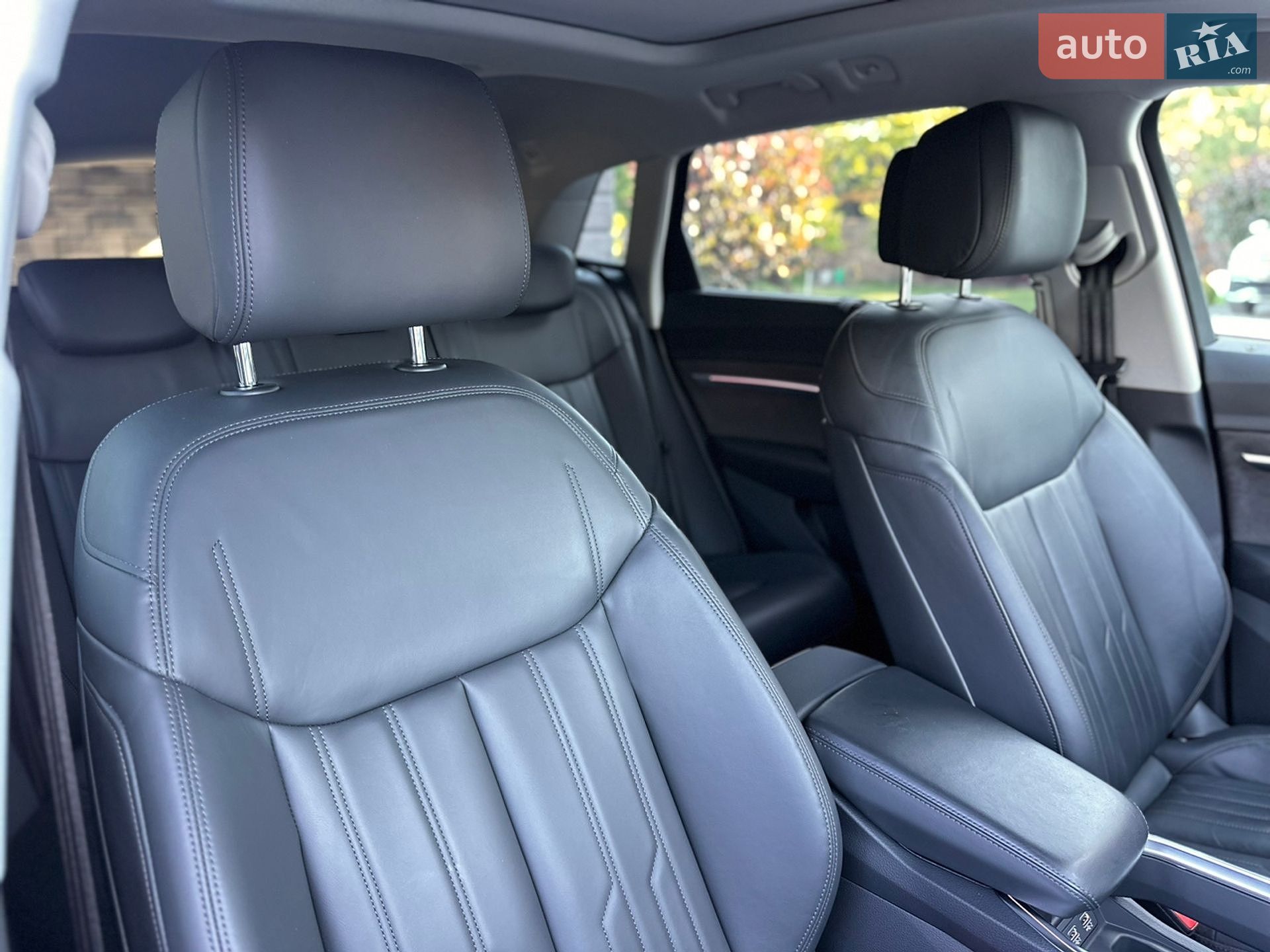 Audi e-tron 2020 VIN WAUZZZGE4LB023984 фото оголошення 93 з 102