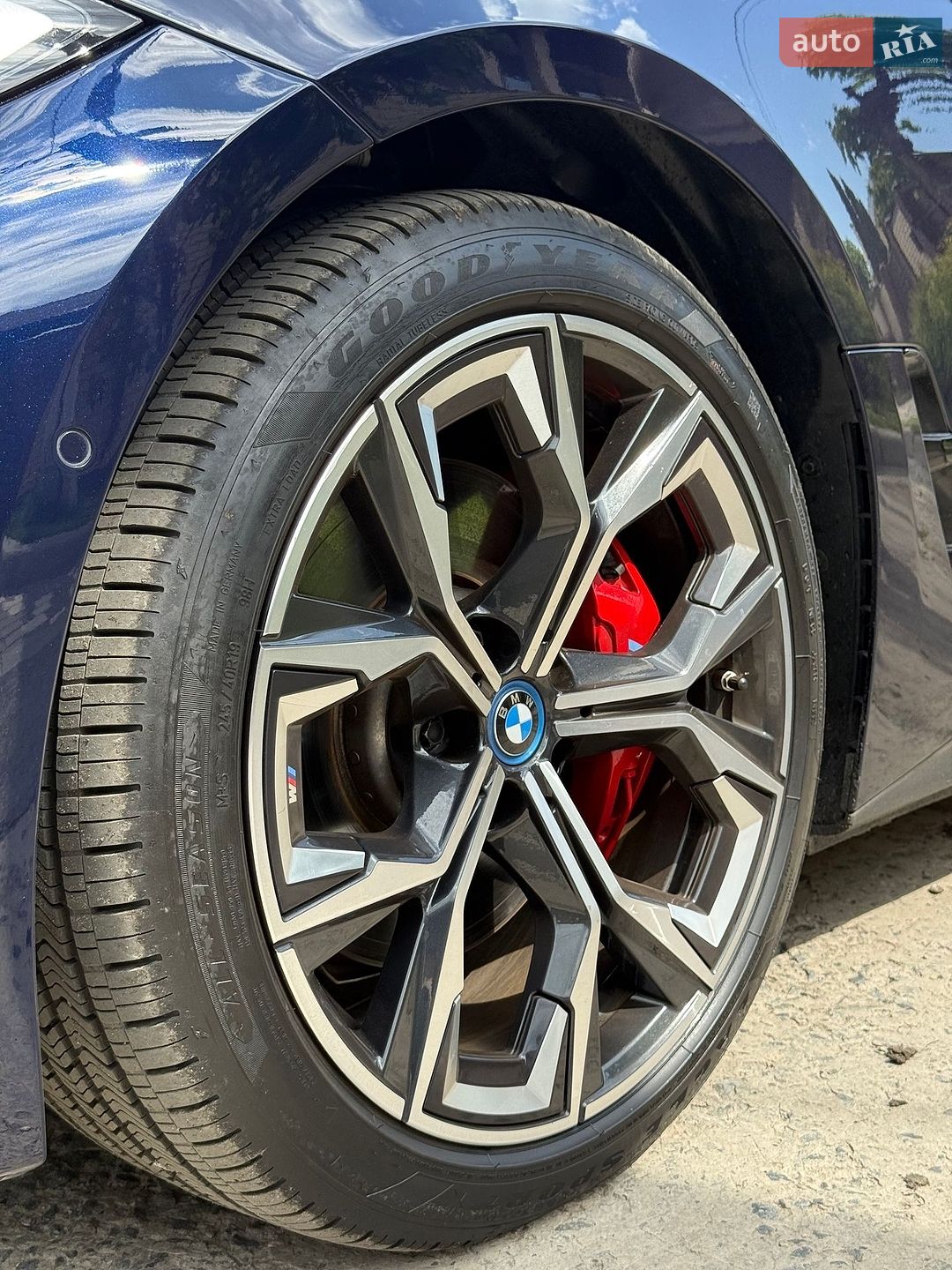 BMW I4 2023 VIN WBY33AW07PFP77038 фото оголошення 9 з 16