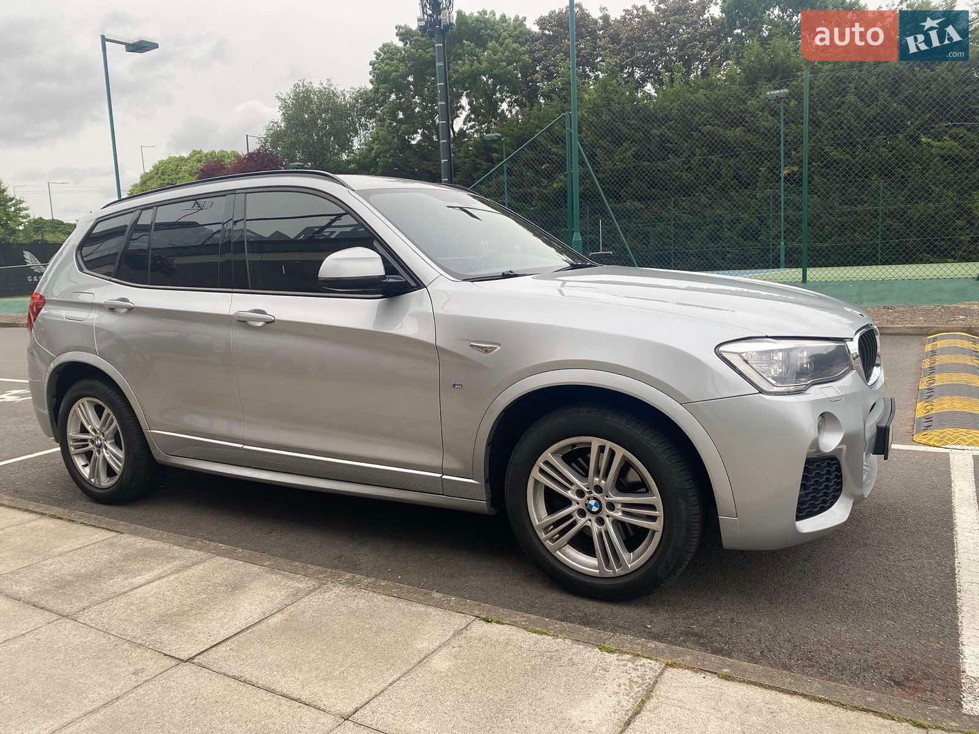 BMW X3 2017 VIN WBAWZ510900Y24555 фото оголошення 10 з 13