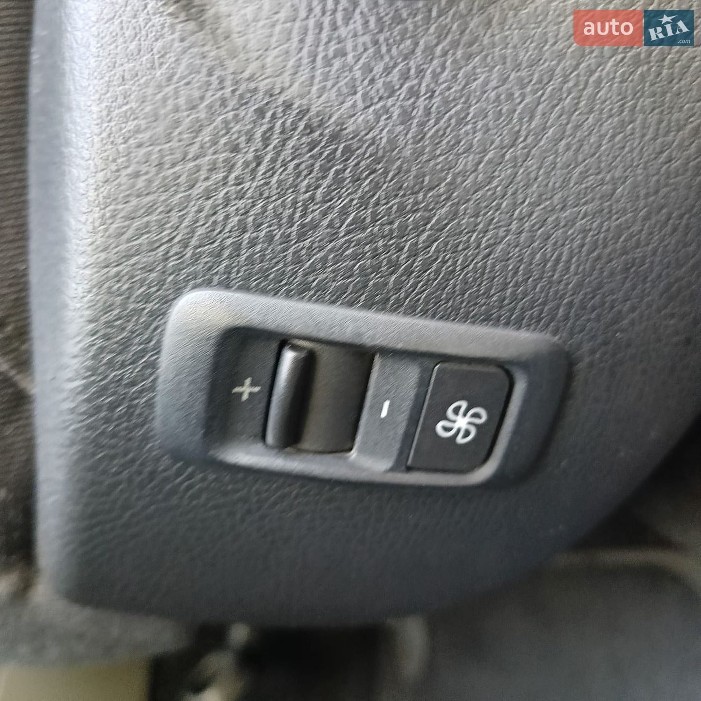 Volkswagen Passat 2011 VIN WVWZZZ3CZCE104331 фото оголошення 26 з 41