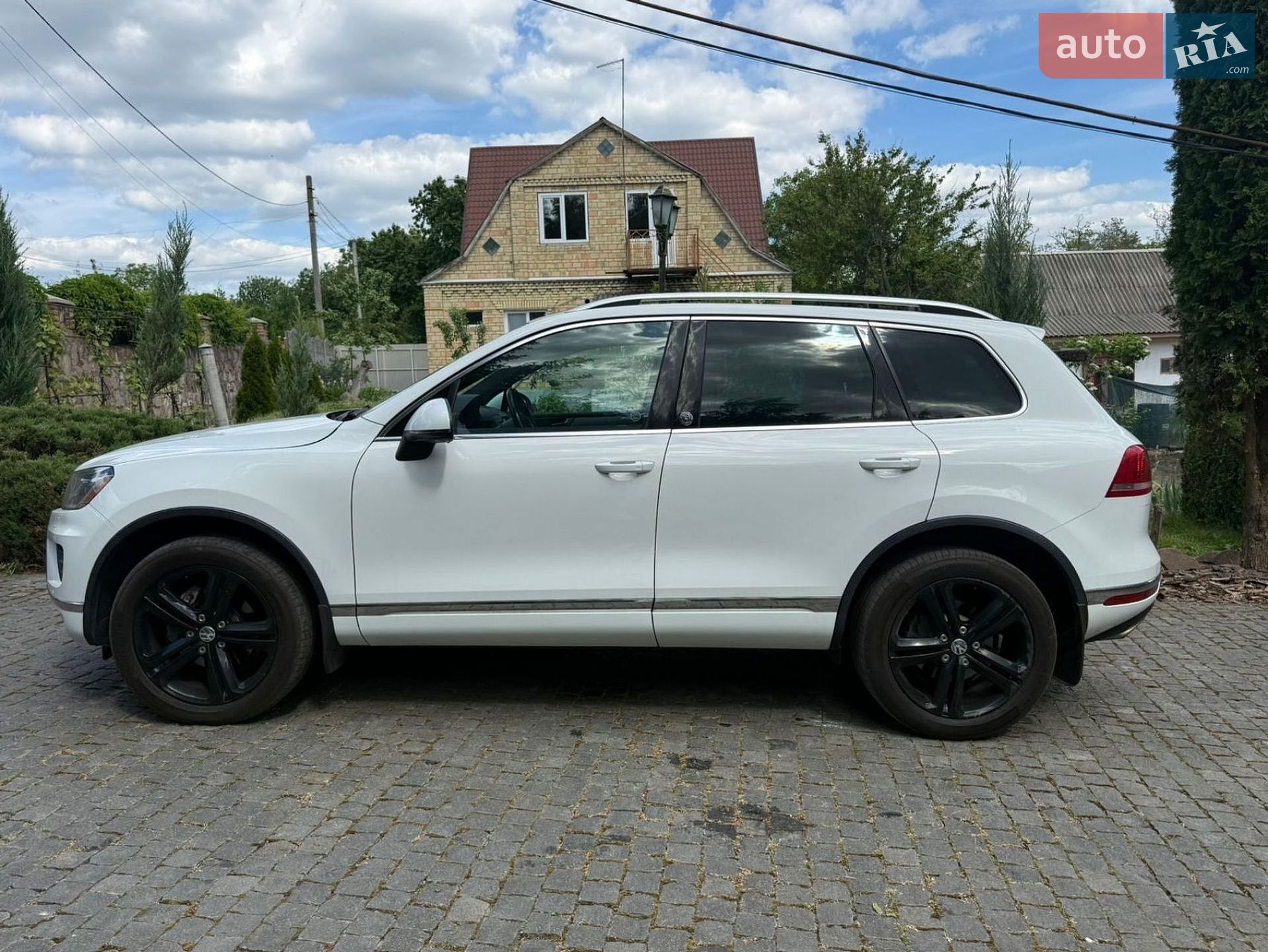 Volkswagen Touareg 2016 VIN WVGRF7BP1HD004163 фото оголошення 11 з 32