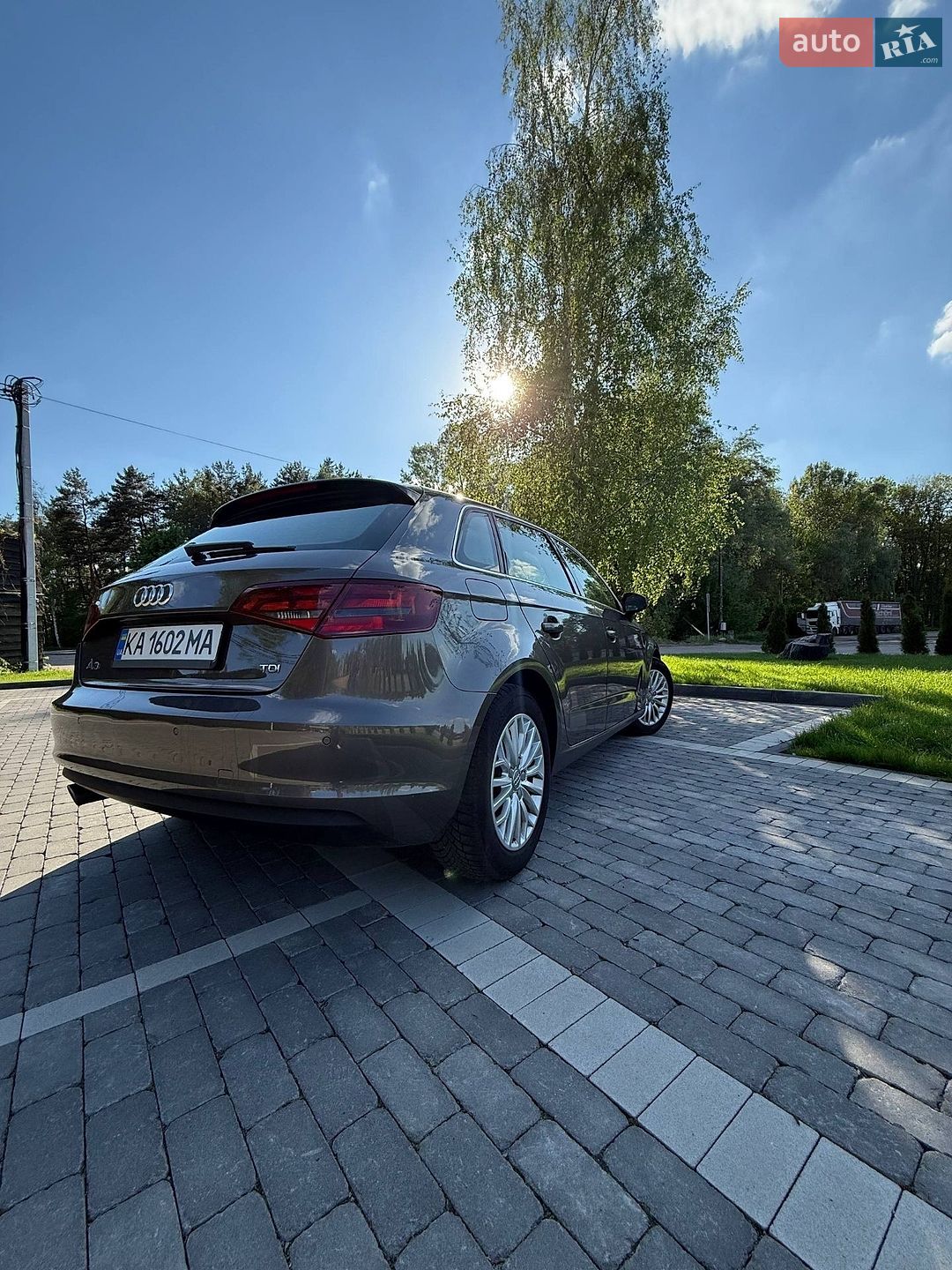 Audi A3 2014 VIN WAUZZZ8V8FA062389 фото оголошення 4 з 10