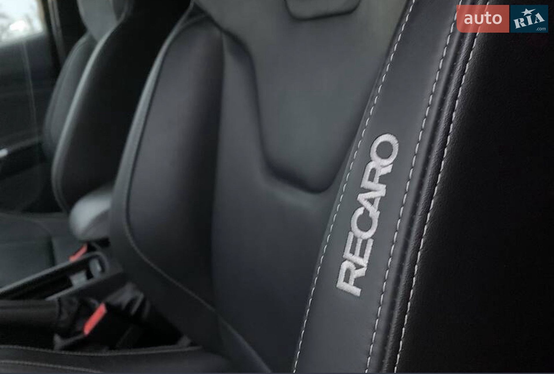 Ford Focus 2017 VIN WF05XXGCC5HB31542 фото оголошення 11 з 16
