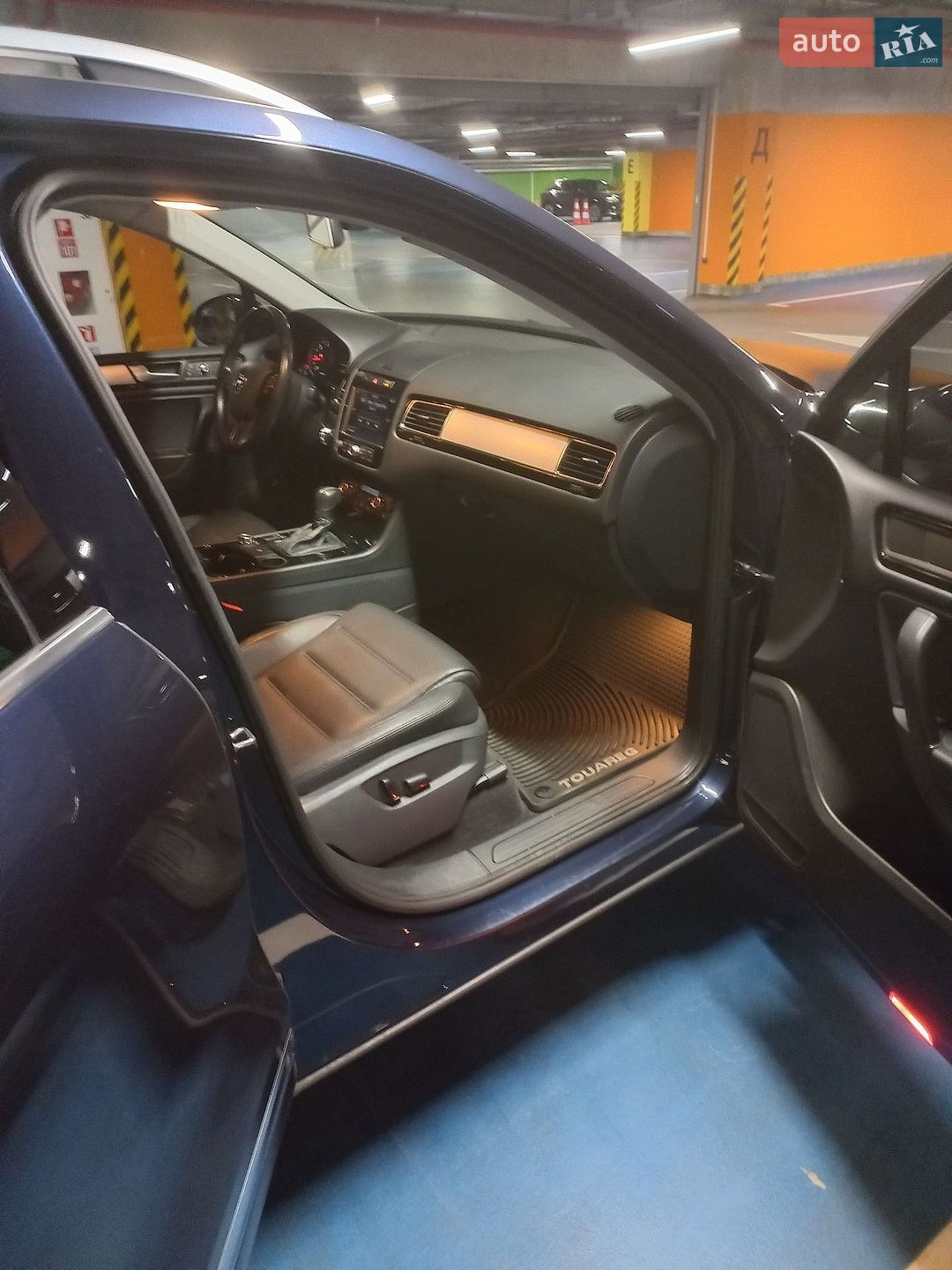 Volkswagen Touareg 2012 VIN WVGFK9BP8CD001800 фото оголошення 4 з 10