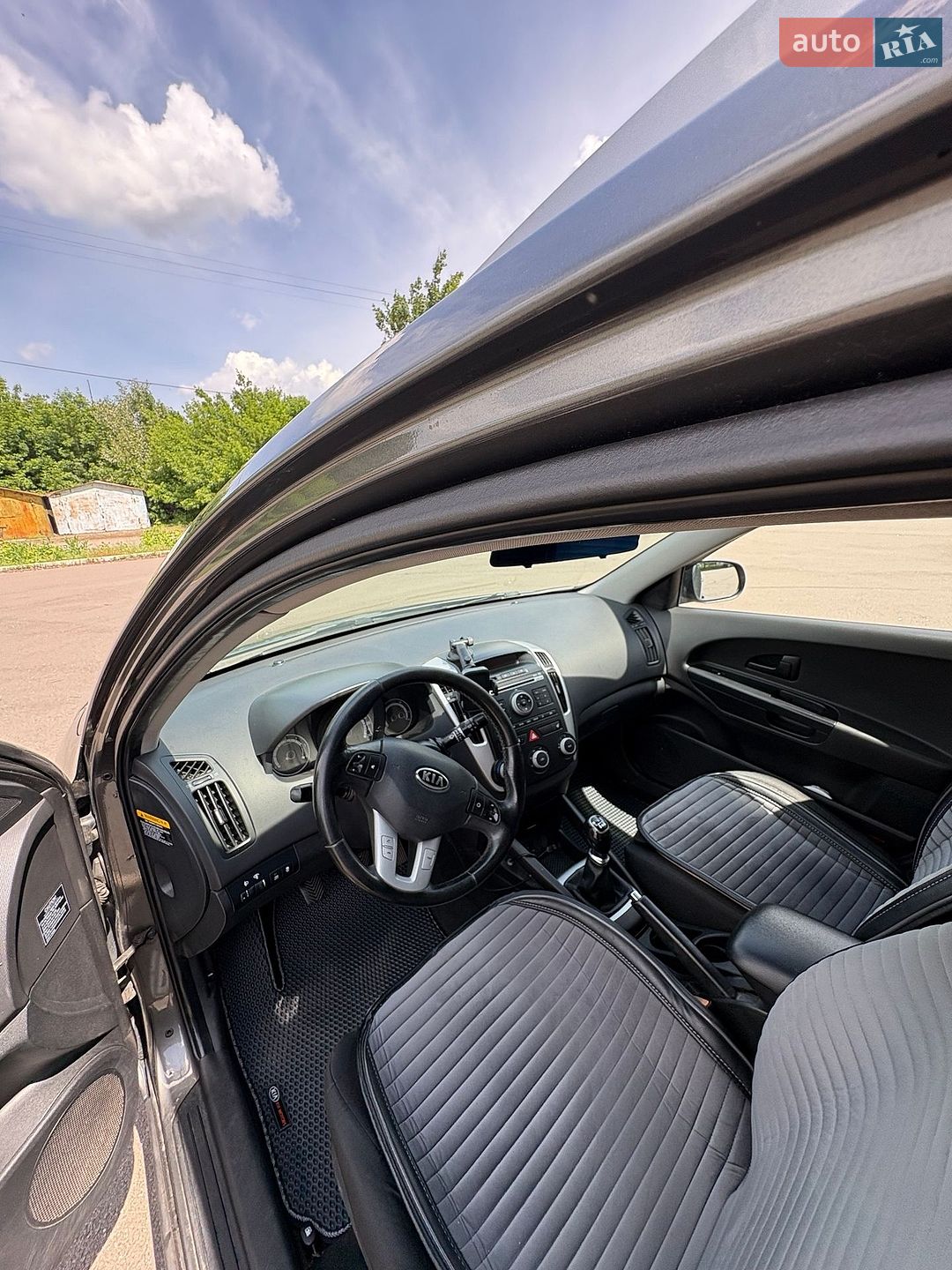 Kia Ceed 2010 VIN U5YHB816AAL154557 фото оголошення 4 з 29