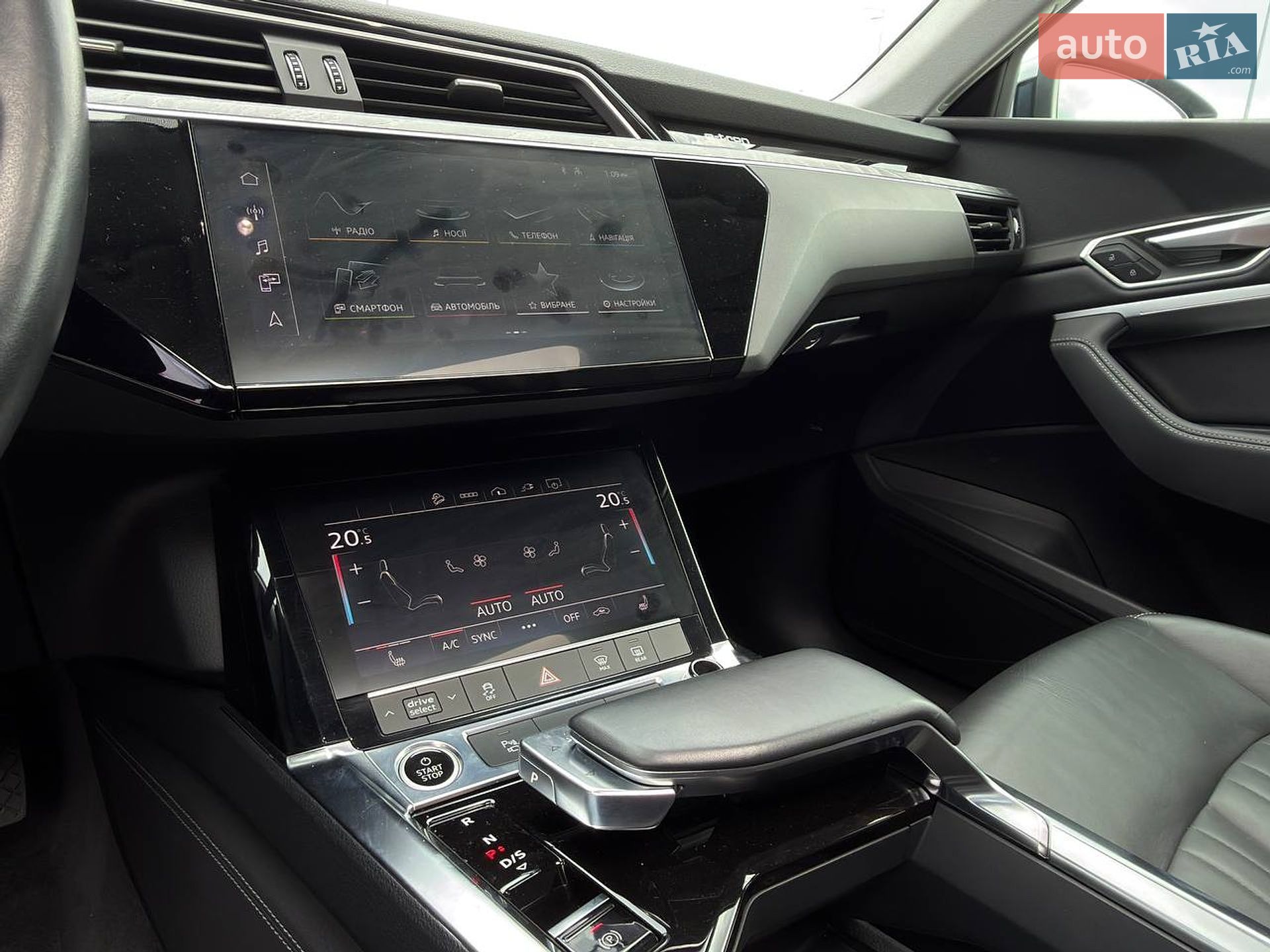 Audi e-tron 2022 VIN WA1AAAGE9NB023971 фото оголошення 16 з 25
