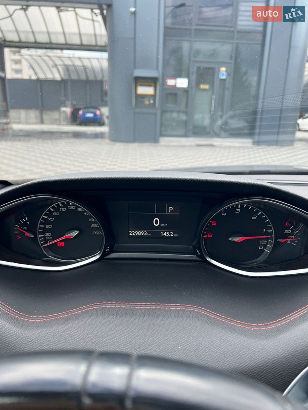 Peugeot 308 2018 VIN VF3LCYHZRJS322089 фото оголошення 2 з 15